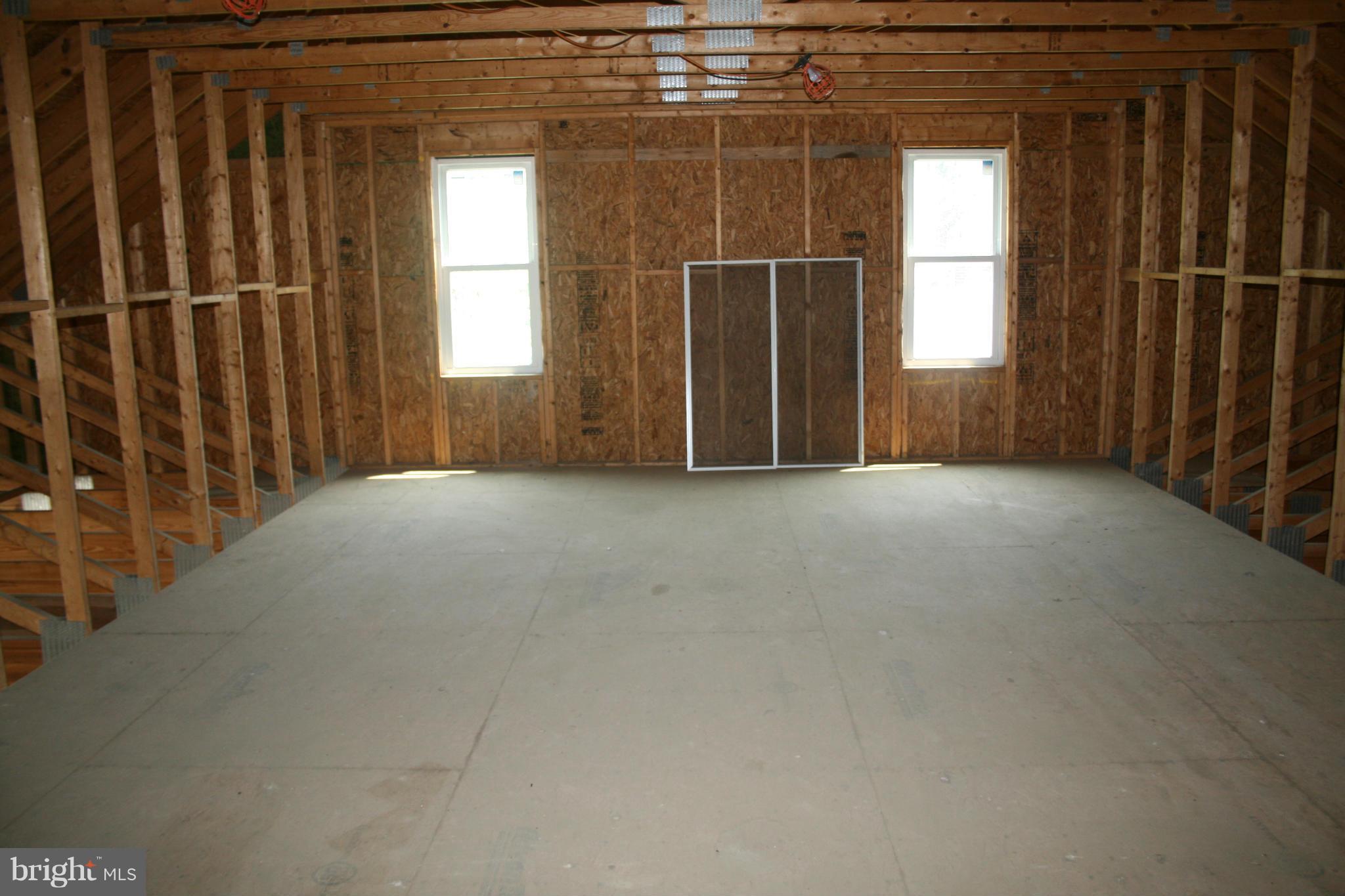 RIVERDALE PARK - Residential