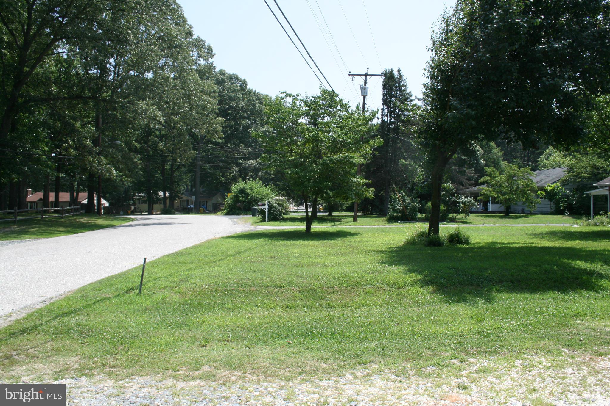 RIVERDALE PARK - Residential