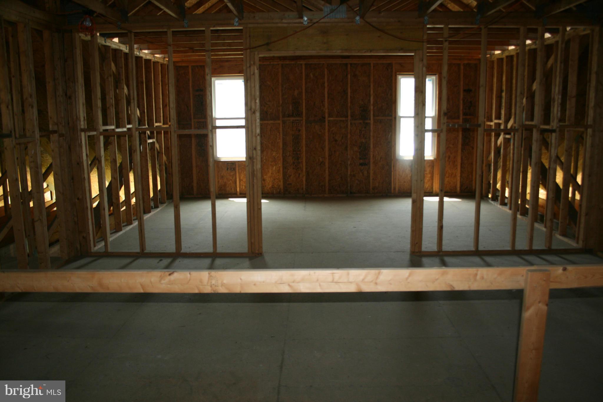 RIVERDALE PARK - Residential