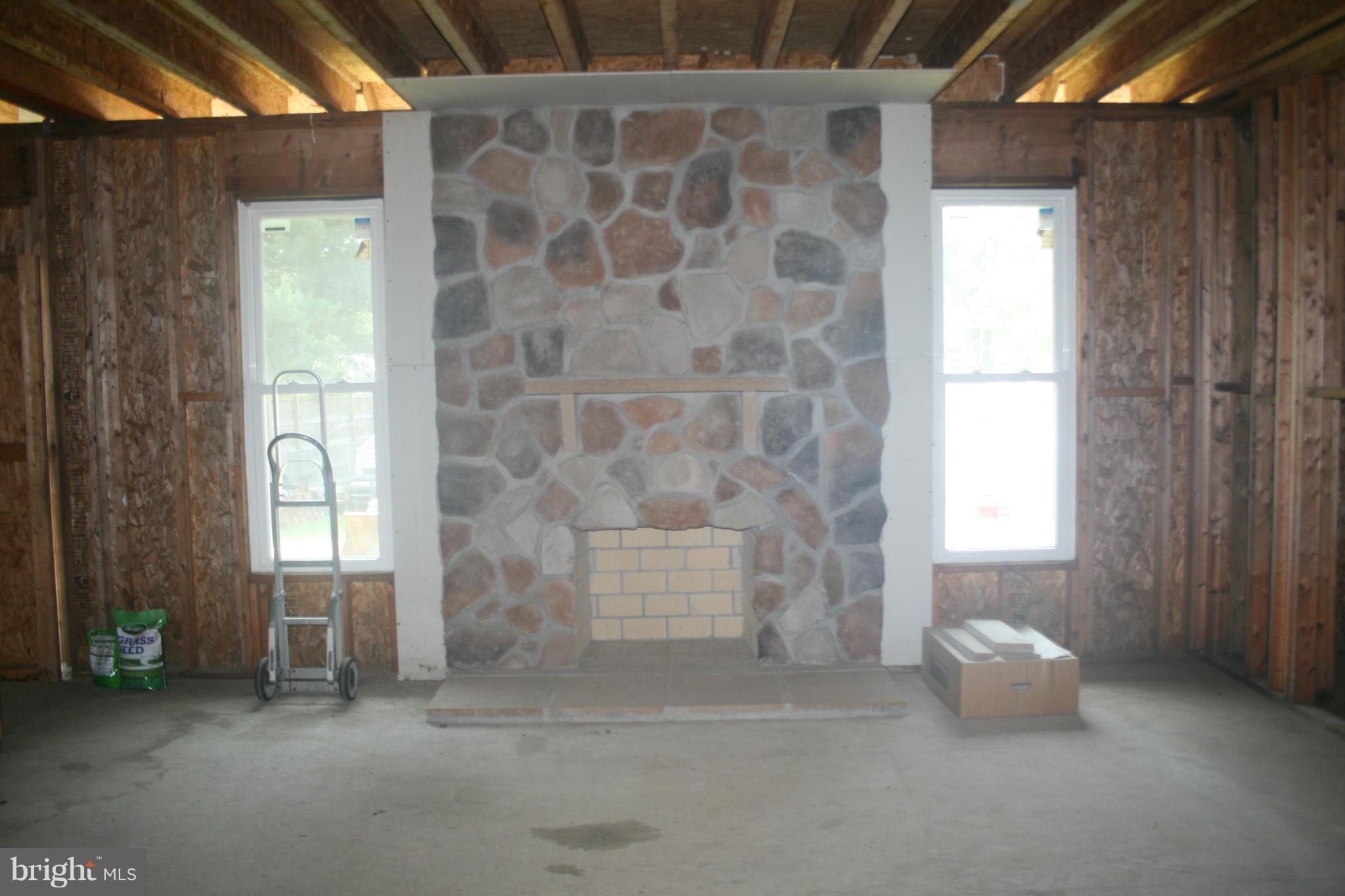 RIVERDALE PARK - Residential