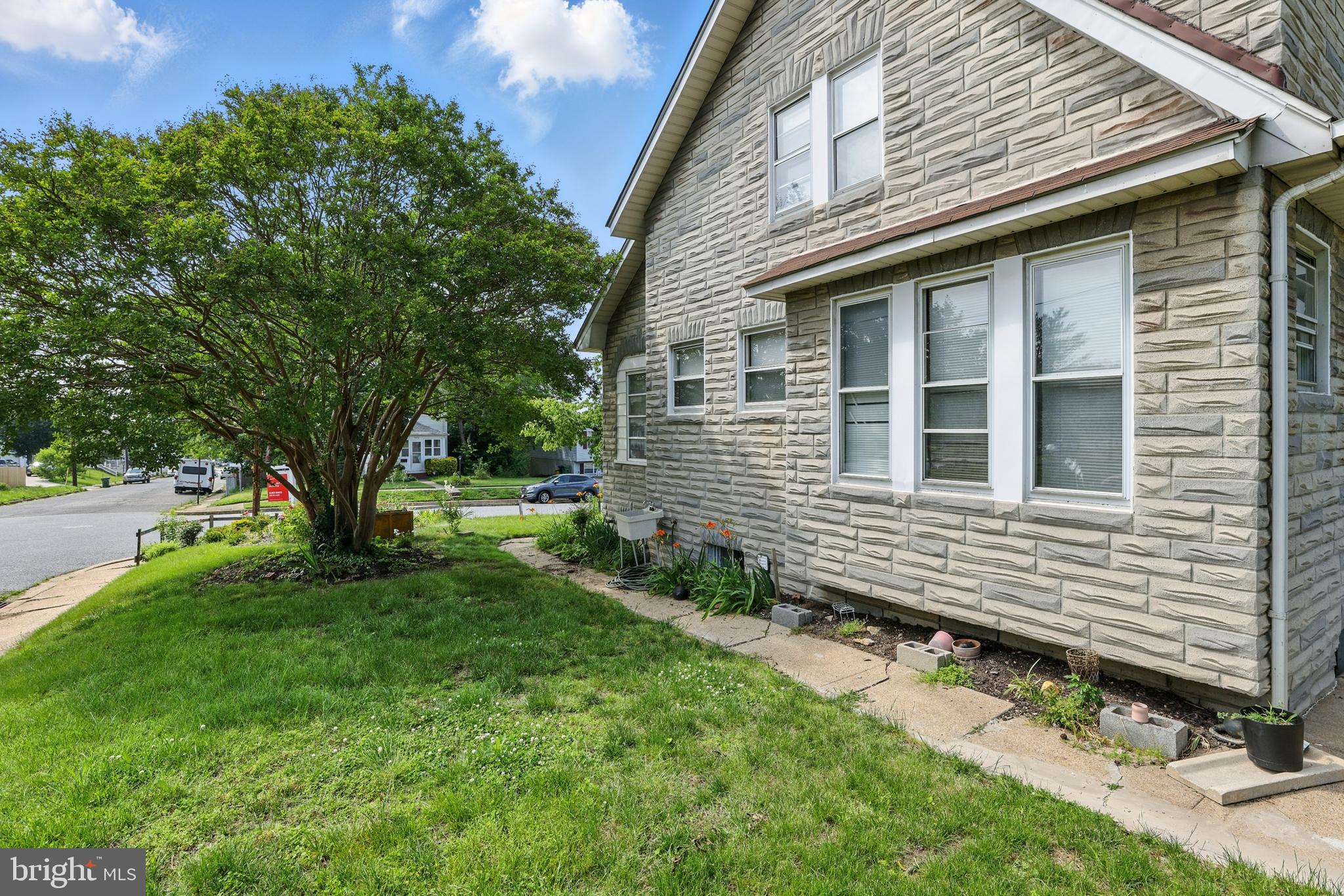 BROOKLYN - Residential