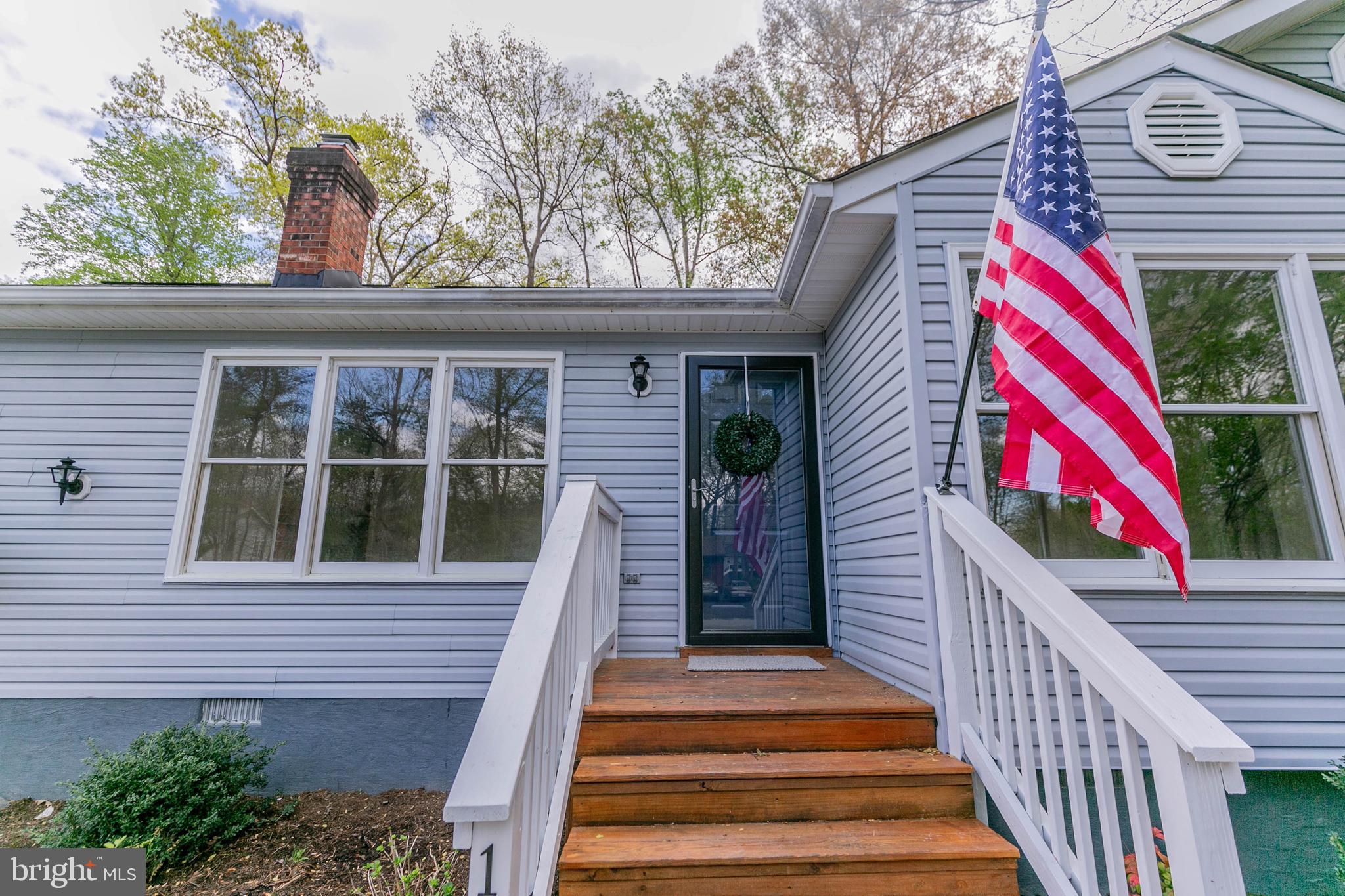 LAKE CAROLINE - Residential