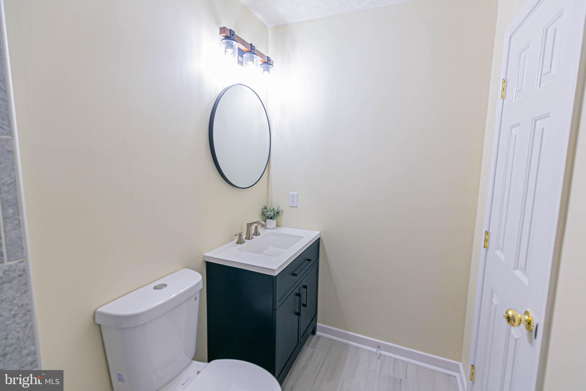 LAKE CAROLINE - Residential