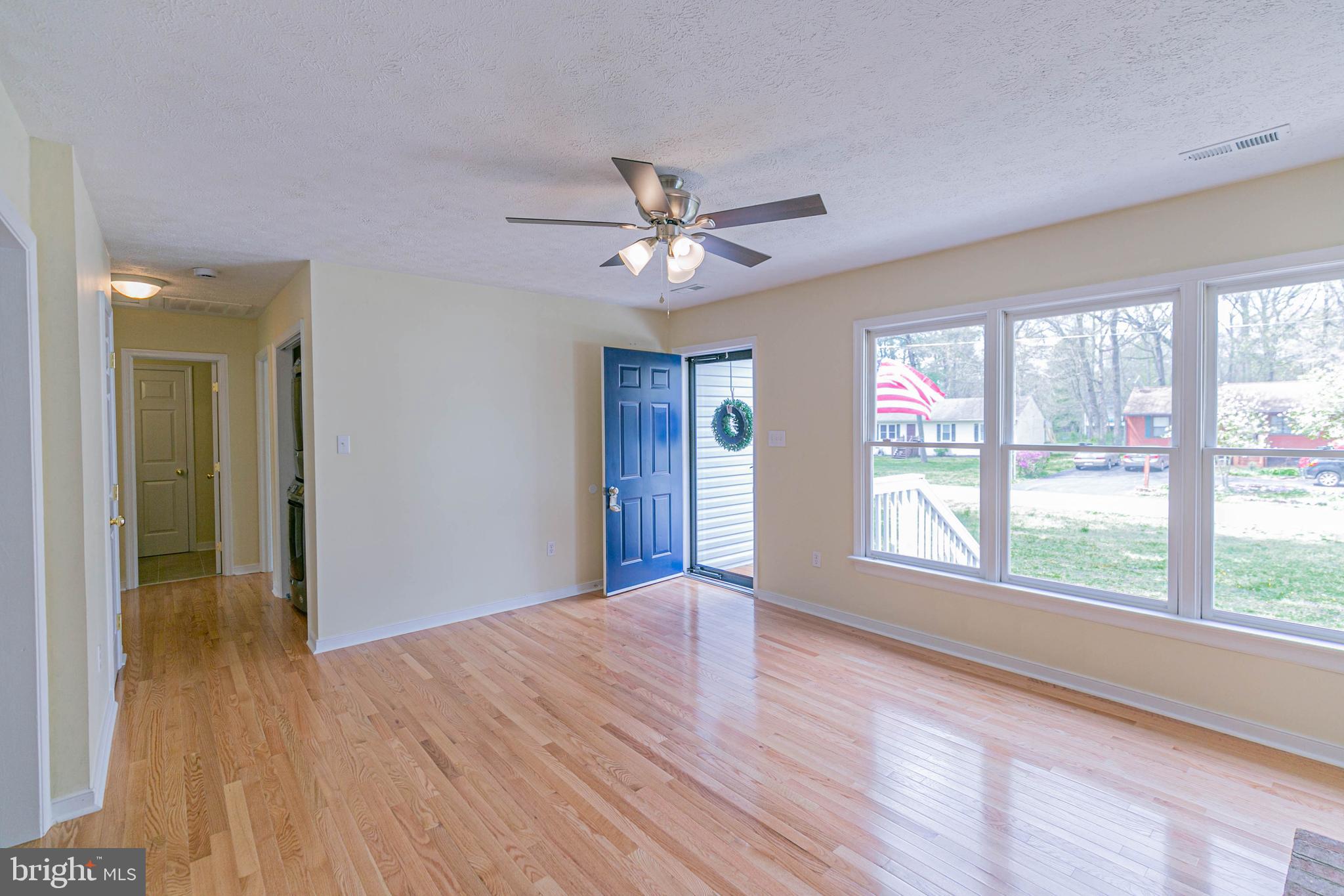 LAKE CAROLINE - Residential