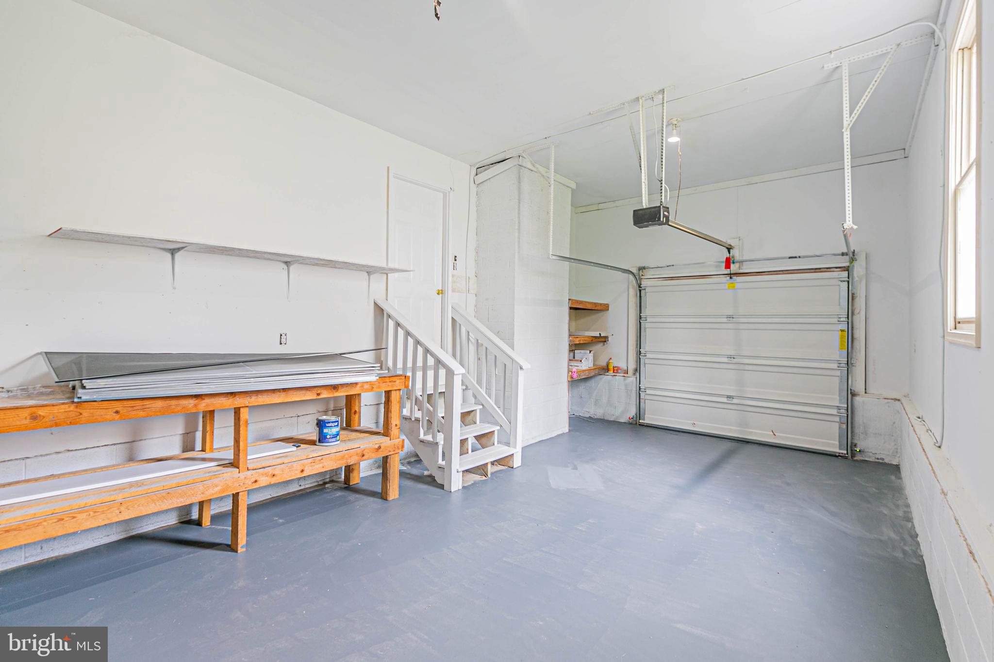 LAKE CAROLINE - Residential