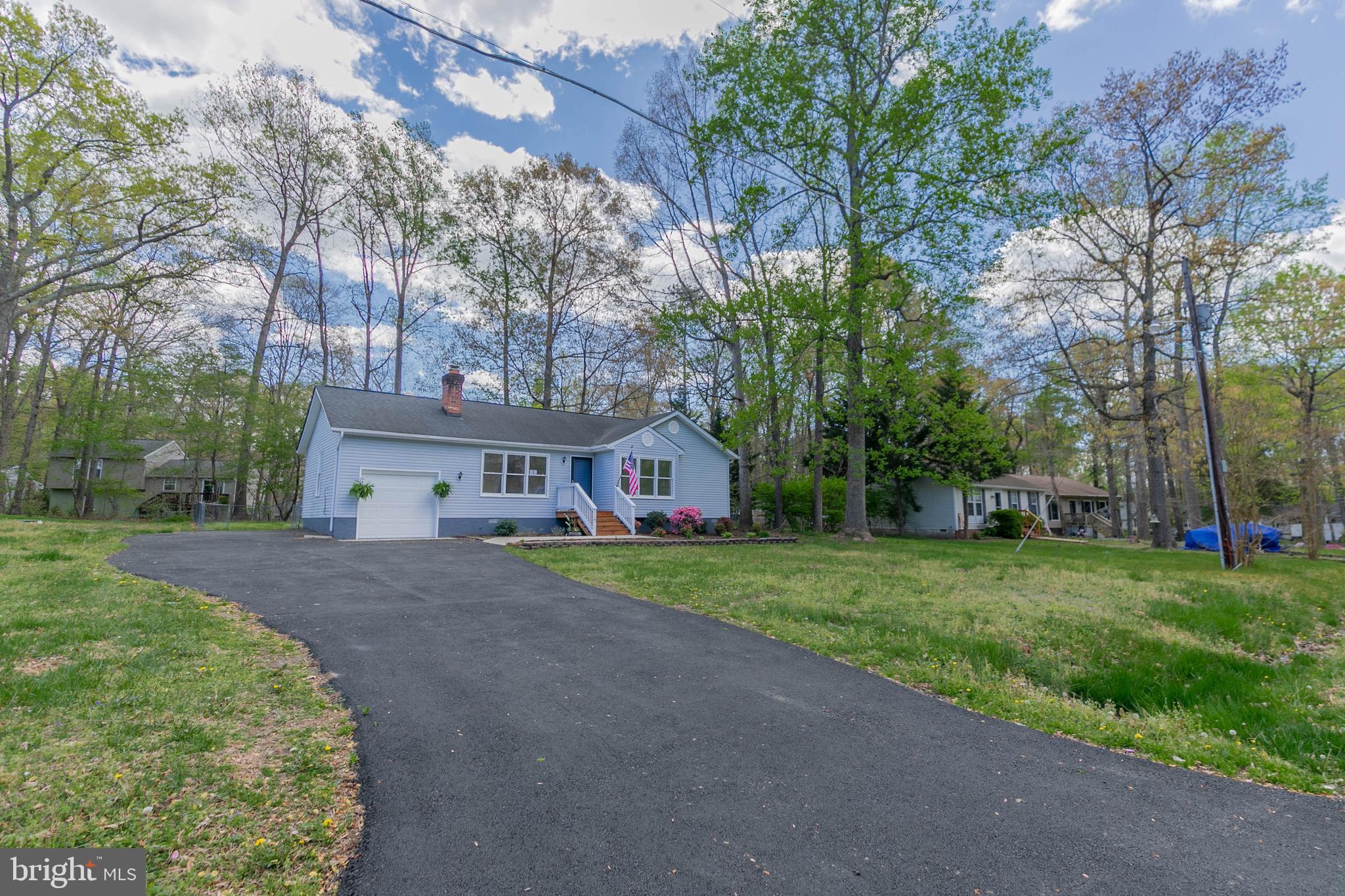 LAKE CAROLINE - Residential