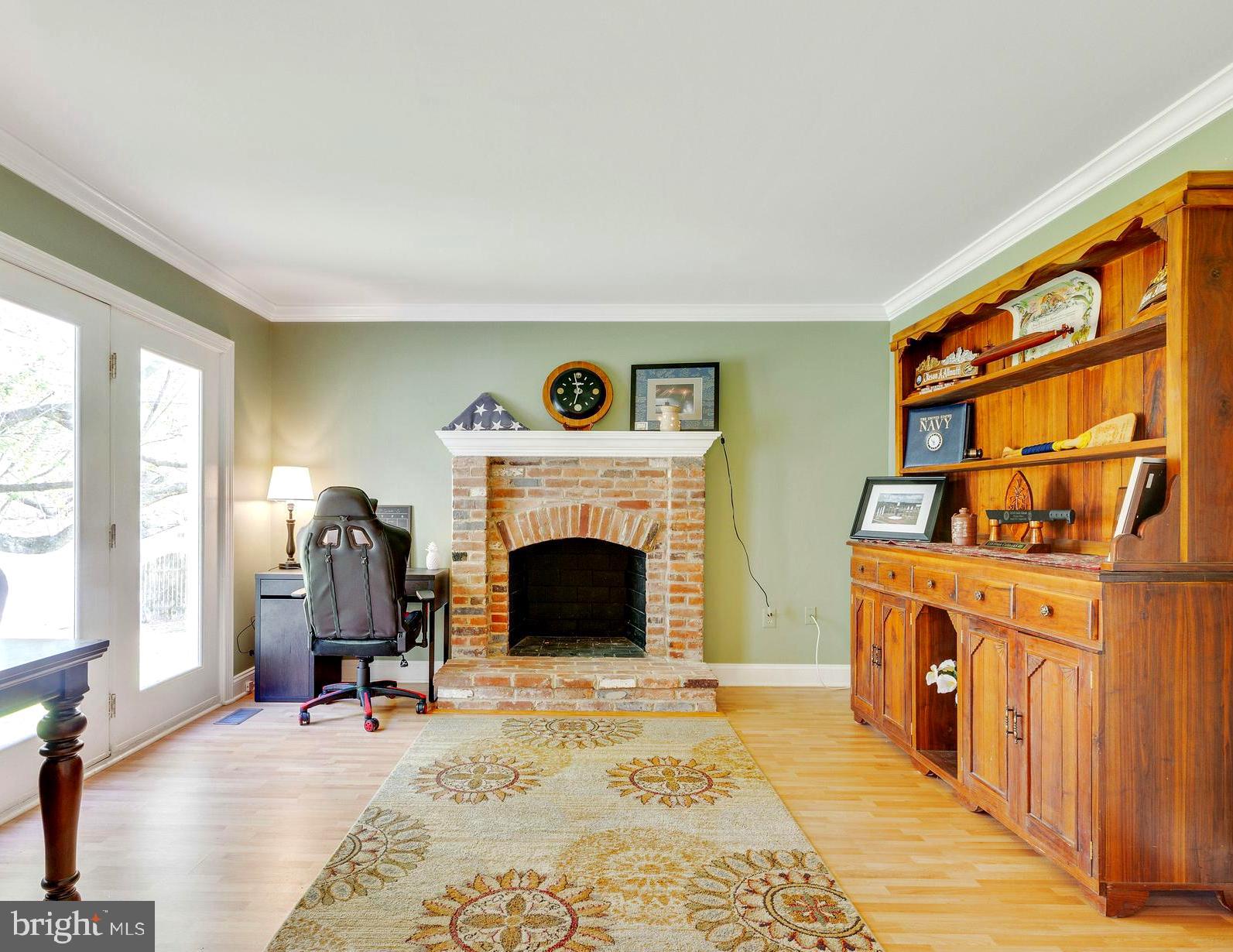 REDLAND KNOLLS - Residential