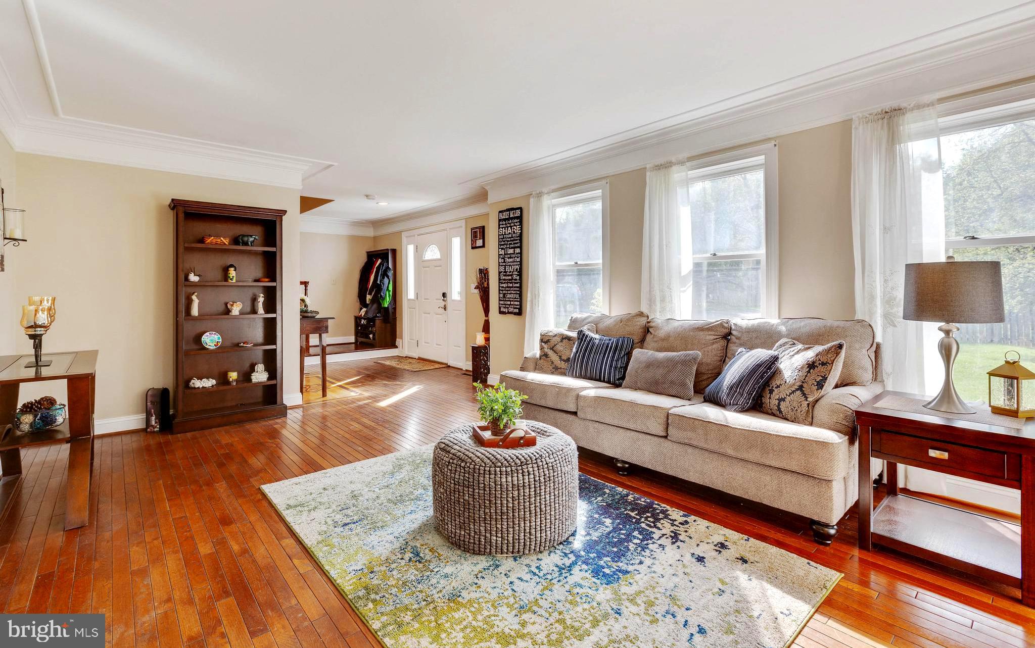 REDLAND KNOLLS - Residential