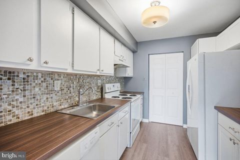 Townhouse For Sale - 804 Timber Creek<br/> LINDENWOLD, NJ 08021