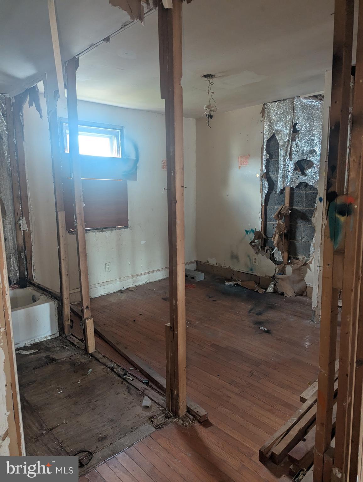 PHILADELPHIA - Residential