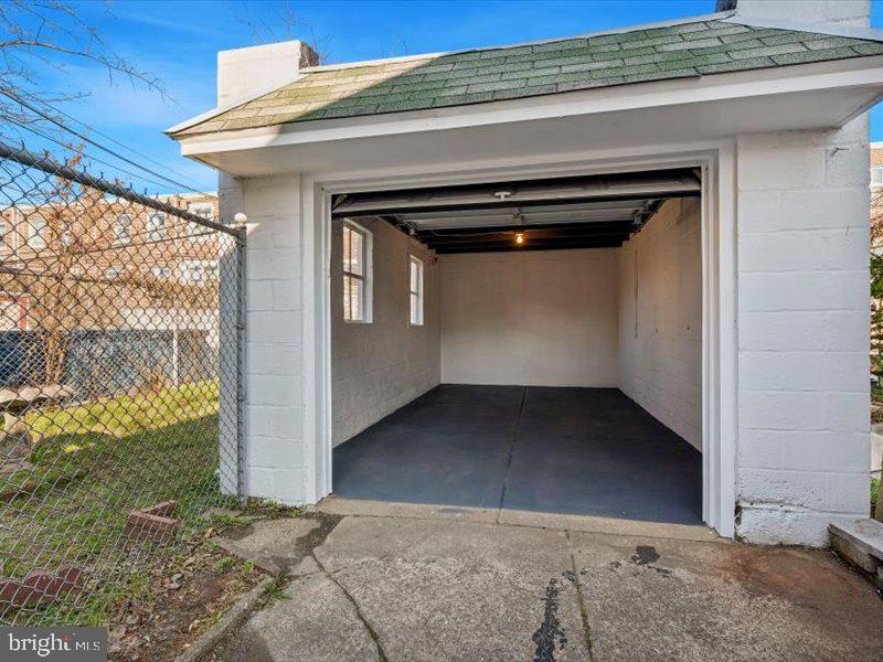 TACONY - Residential