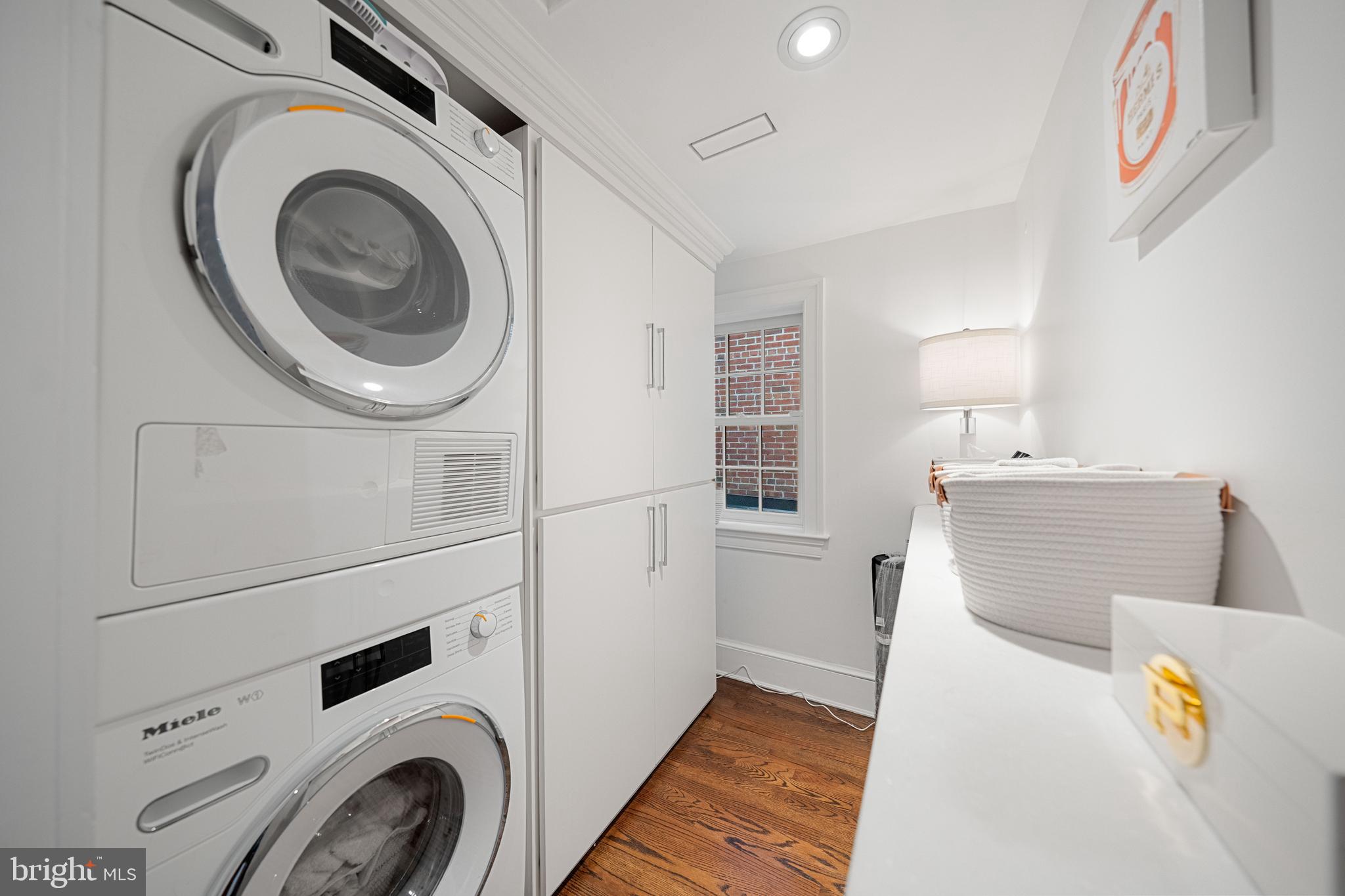 OLD TOWN - Residential