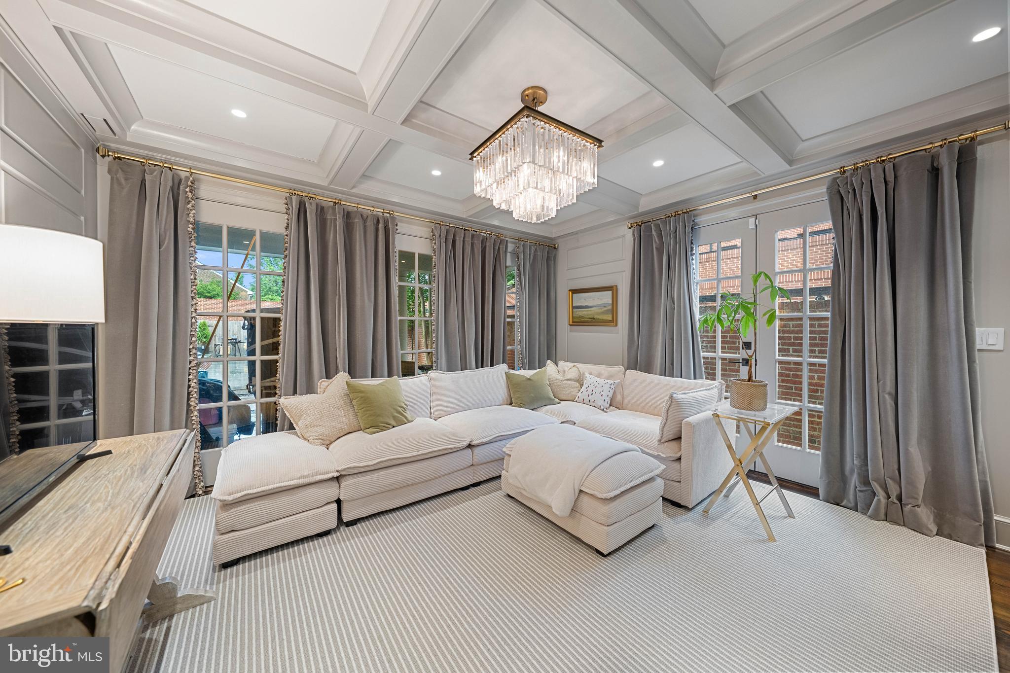 OLD TOWN - Residential