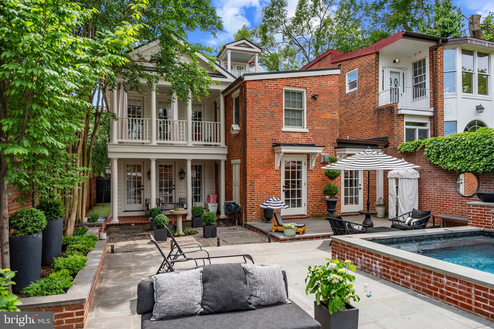 OLD TOWN - Residential