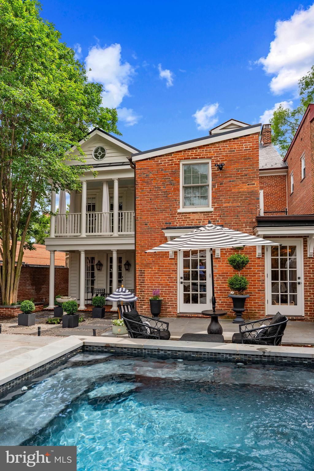 OLD TOWN - Residential