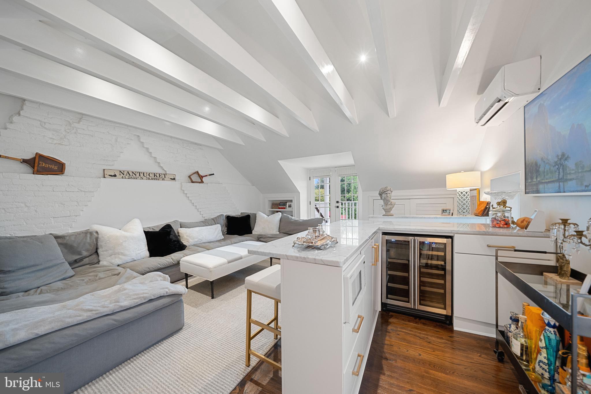 OLD TOWN - Residential