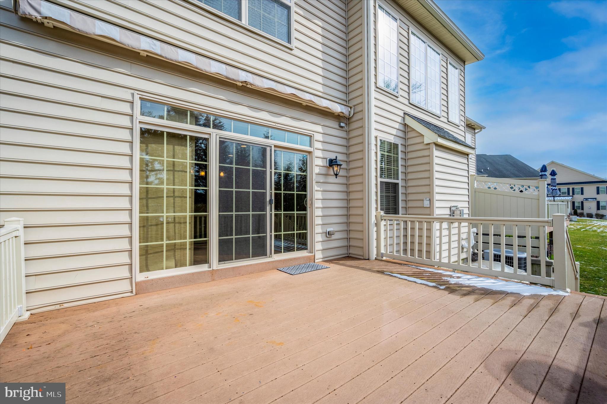 ST JAMES COURT - Residential