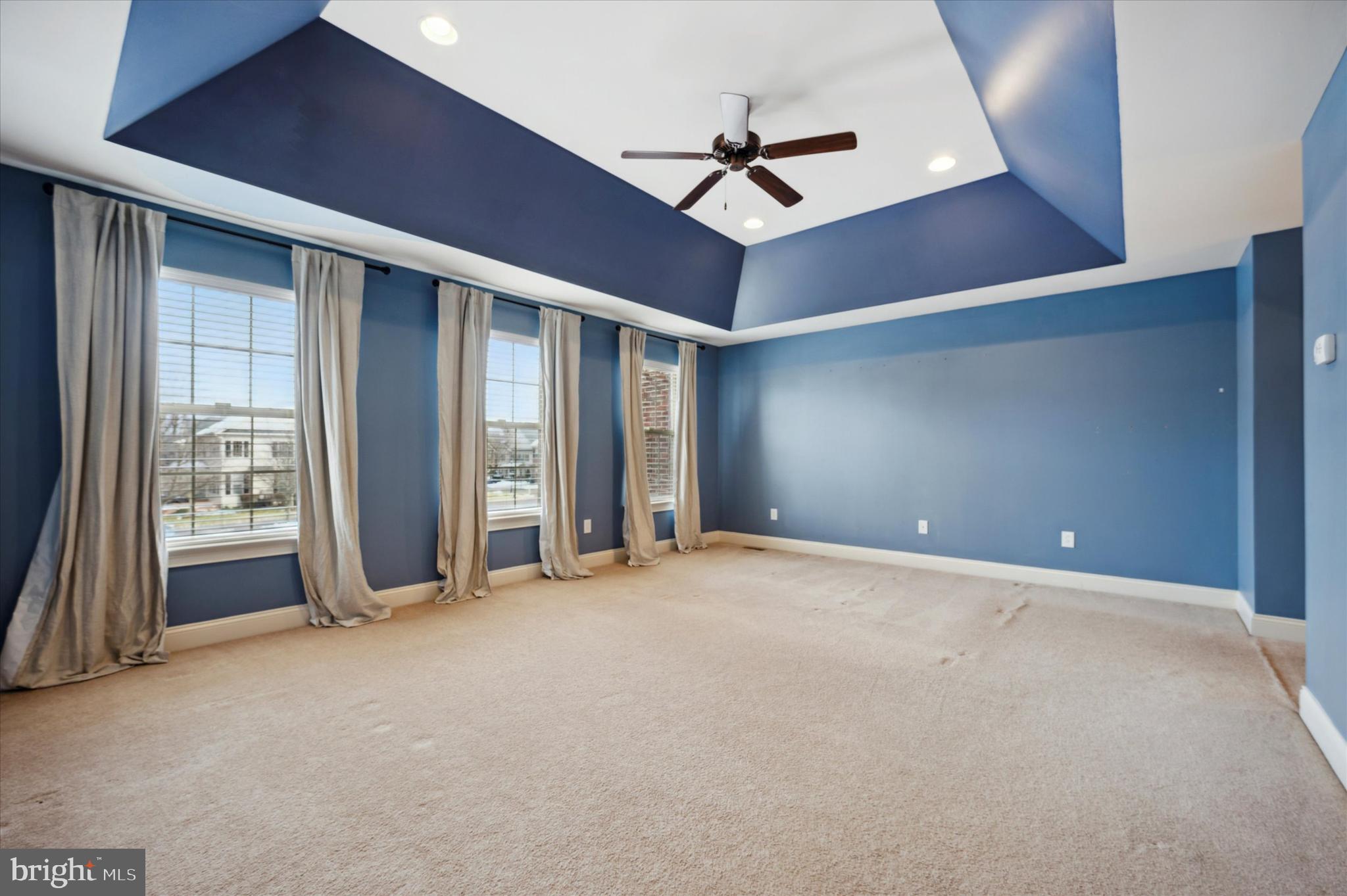 ST JAMES COURT - Residential