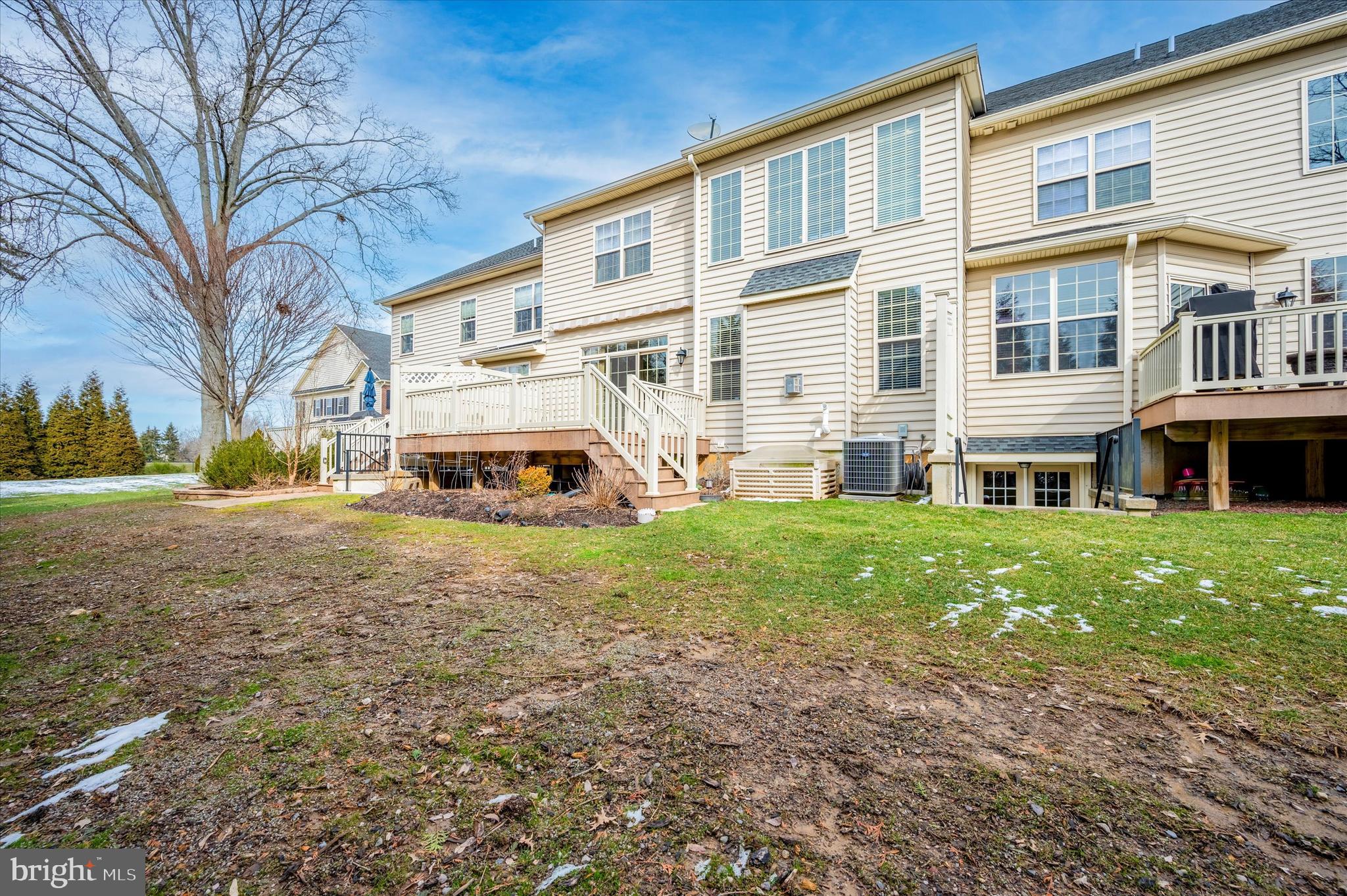 ST JAMES COURT - Residential