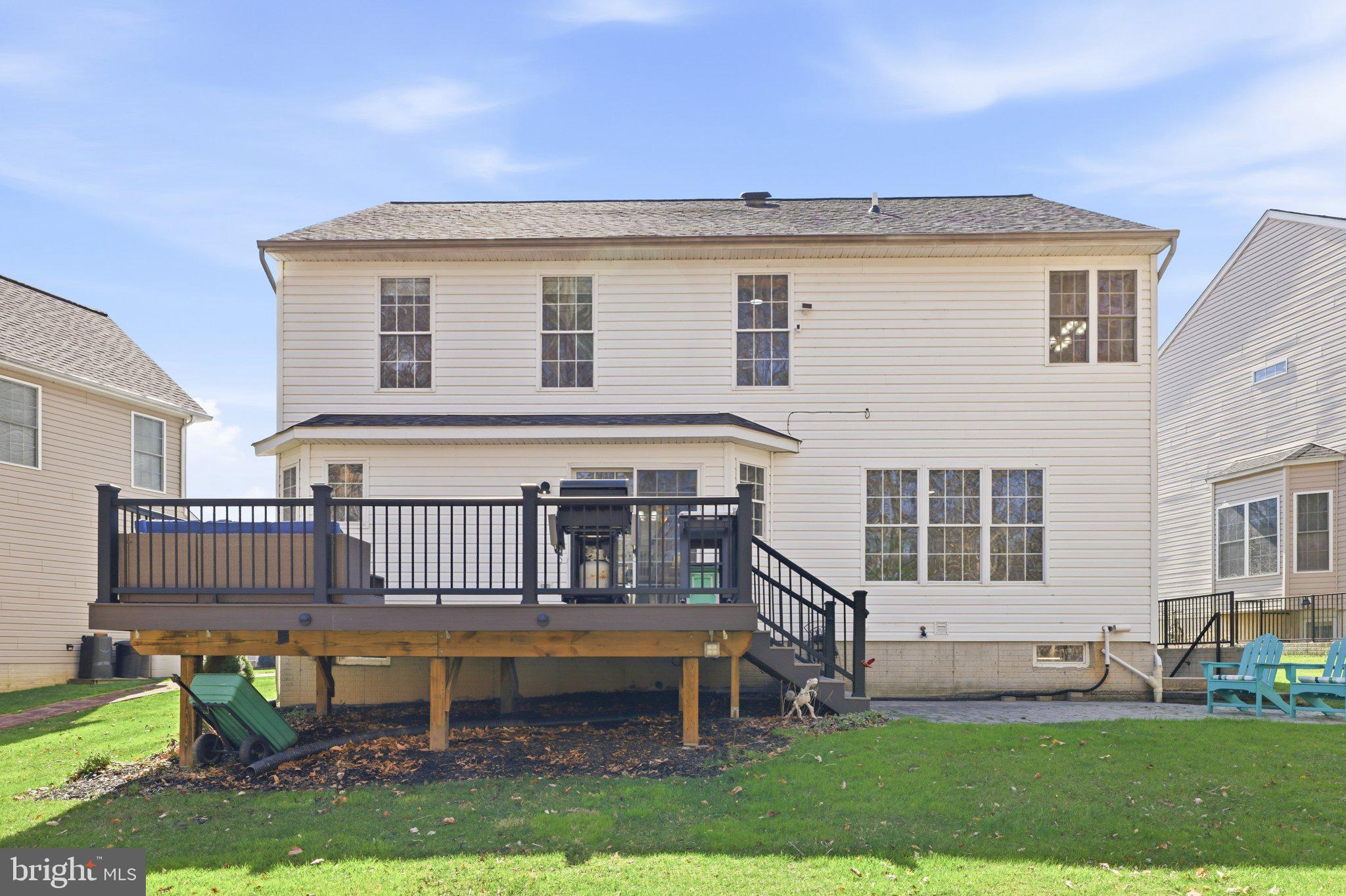 SEVEN TRAILS - Residential