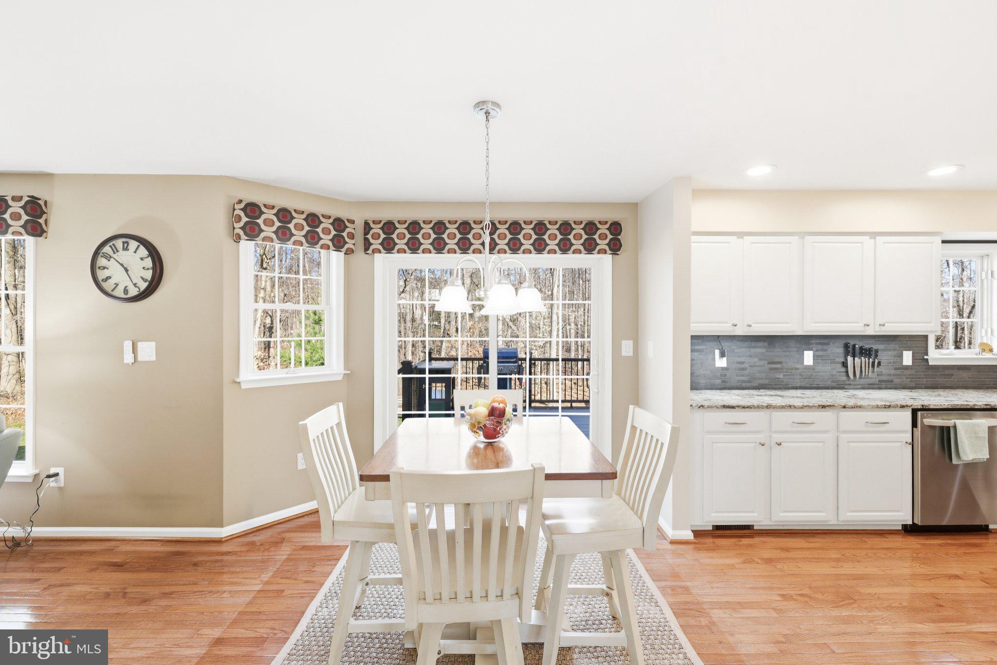 SEVEN TRAILS - Residential