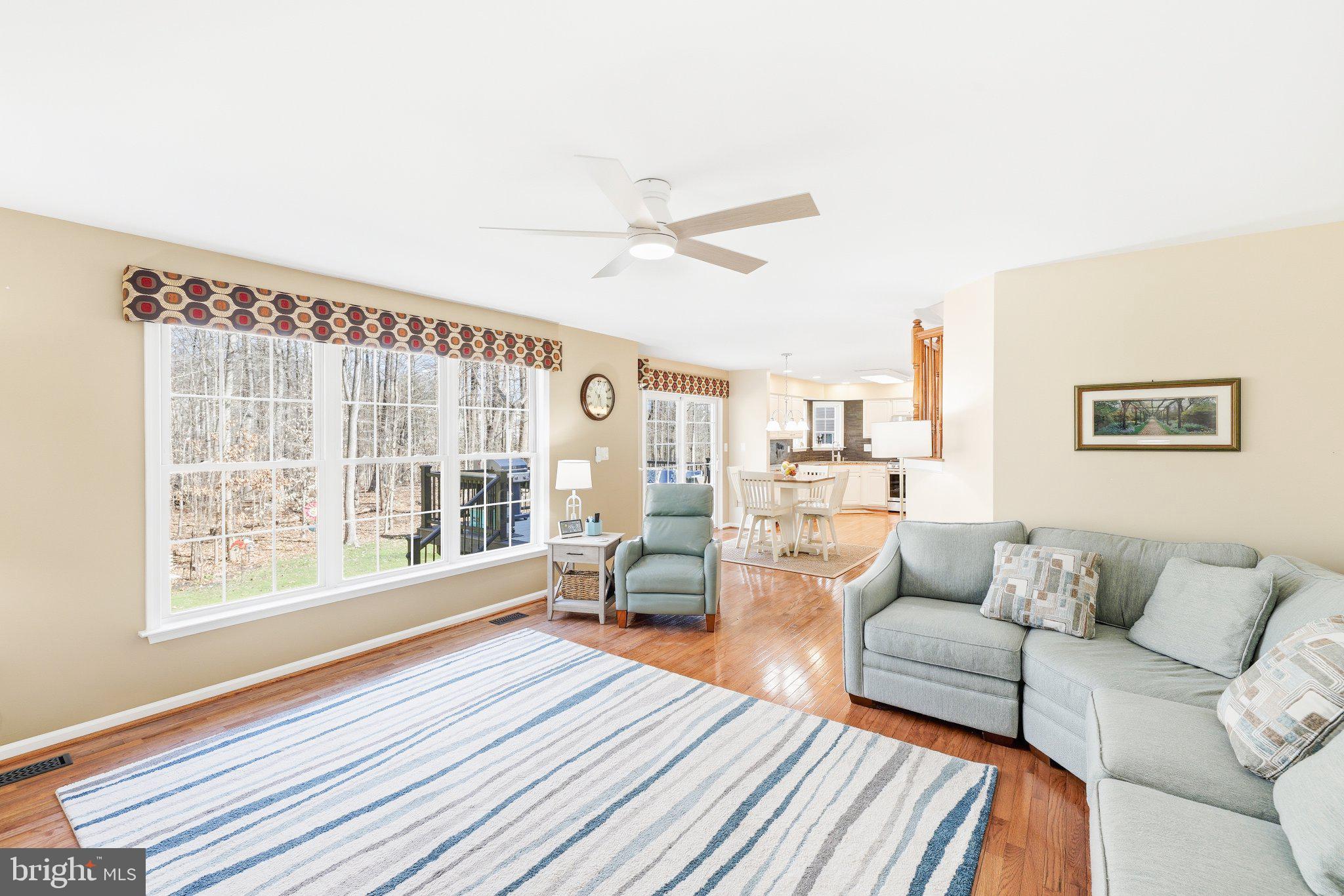 SEVEN TRAILS - Residential