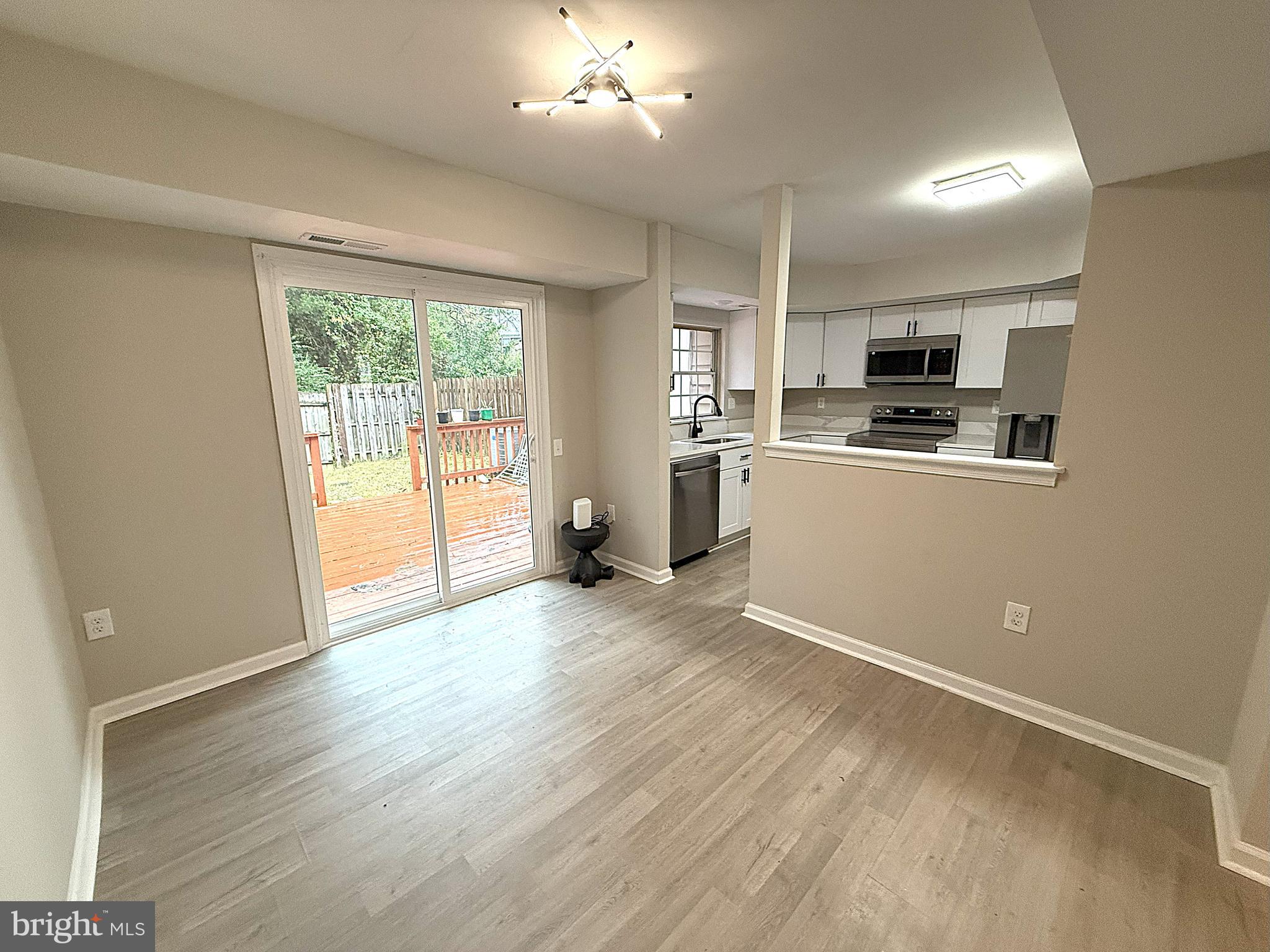 ST CHARLES SUB - HUNTINGTON - Residential