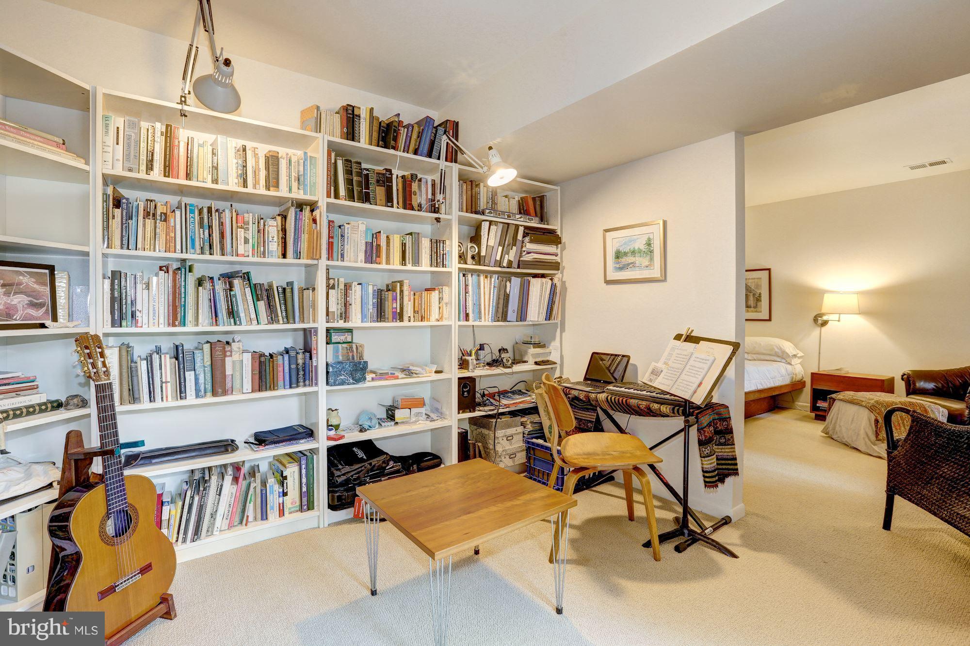 SCARBOROUGH - Residential