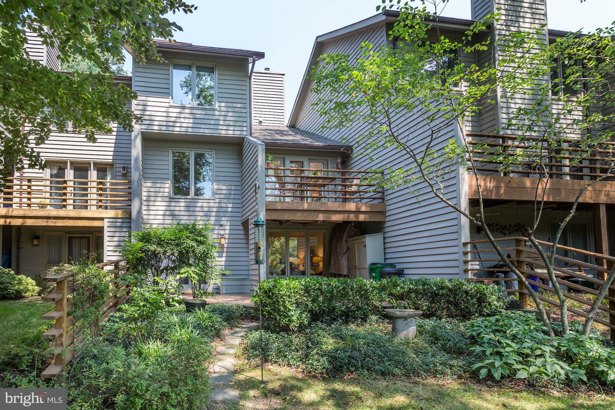 SCARBOROUGH - Residential