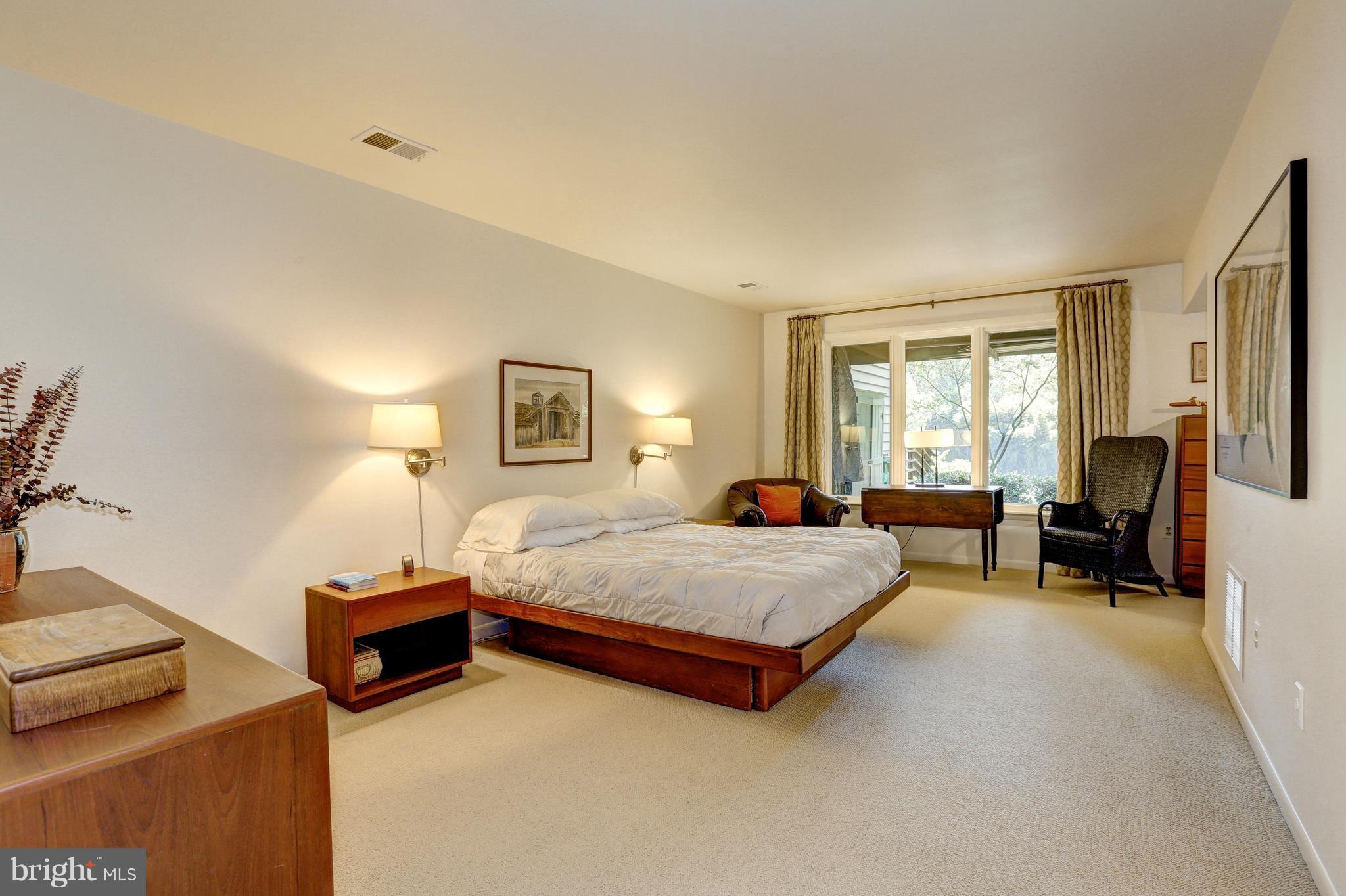 SCARBOROUGH - Residential