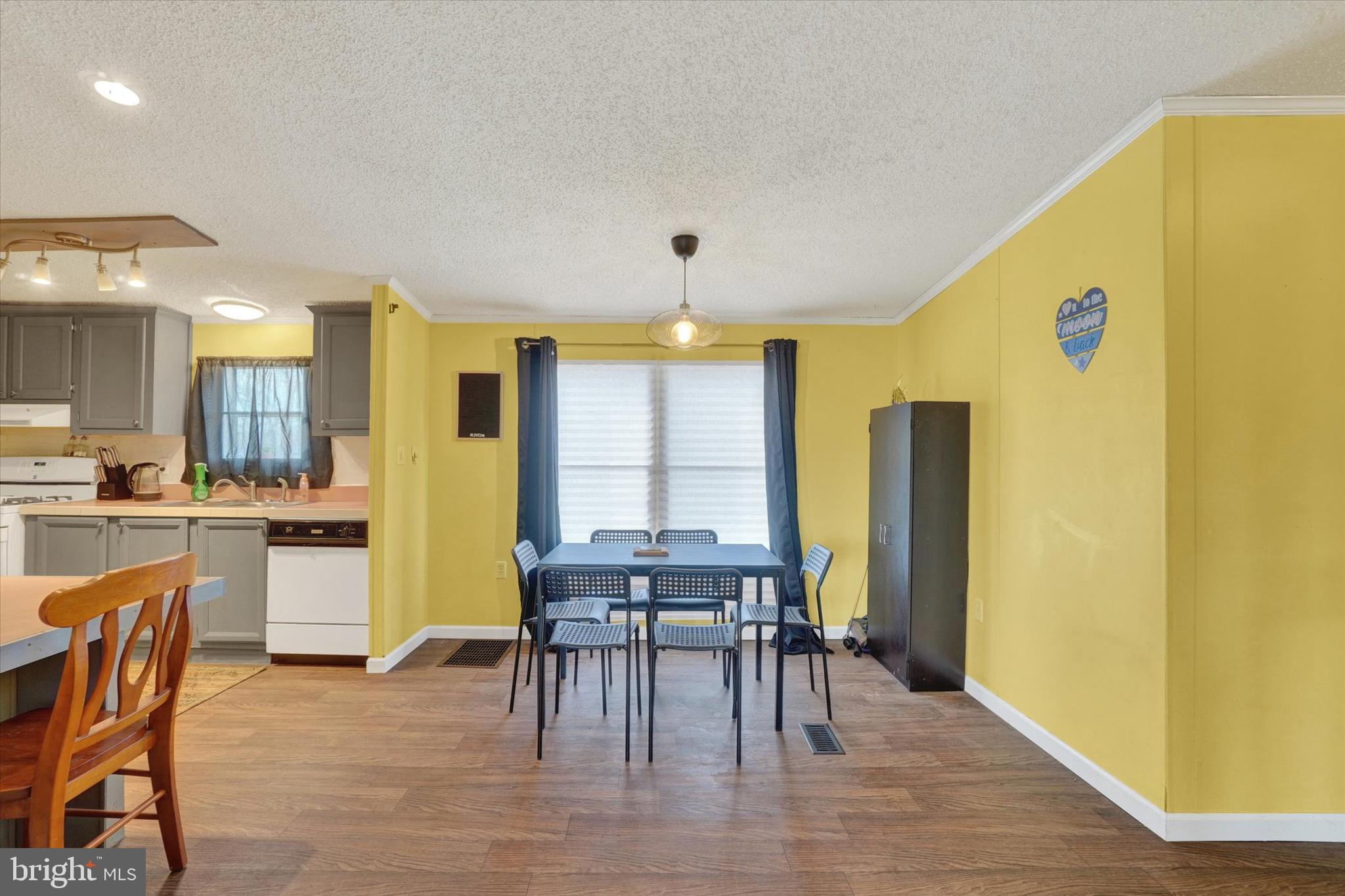 TALL OAK ESTATES - Residential