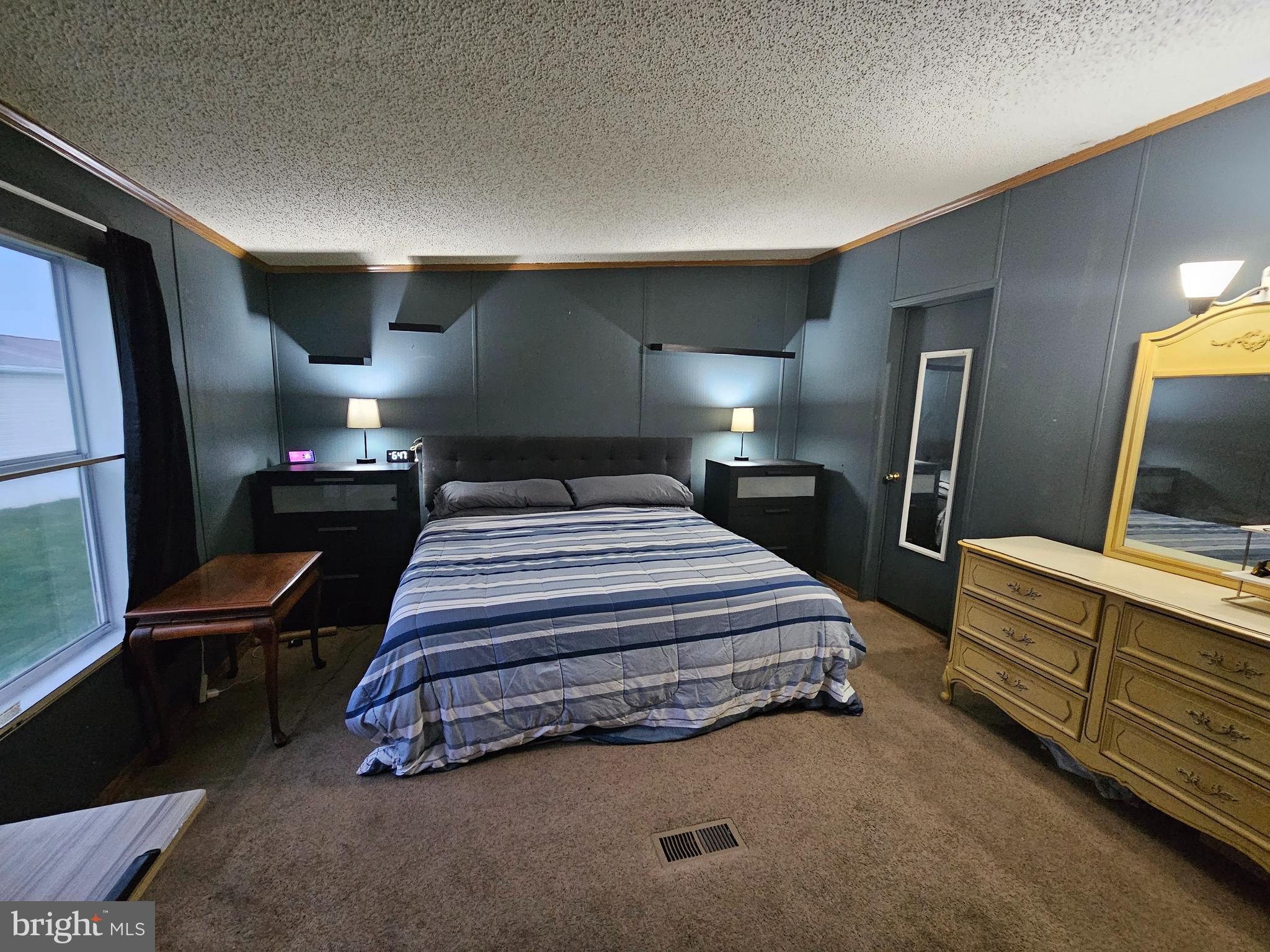 TALL OAK ESTATES - Residential