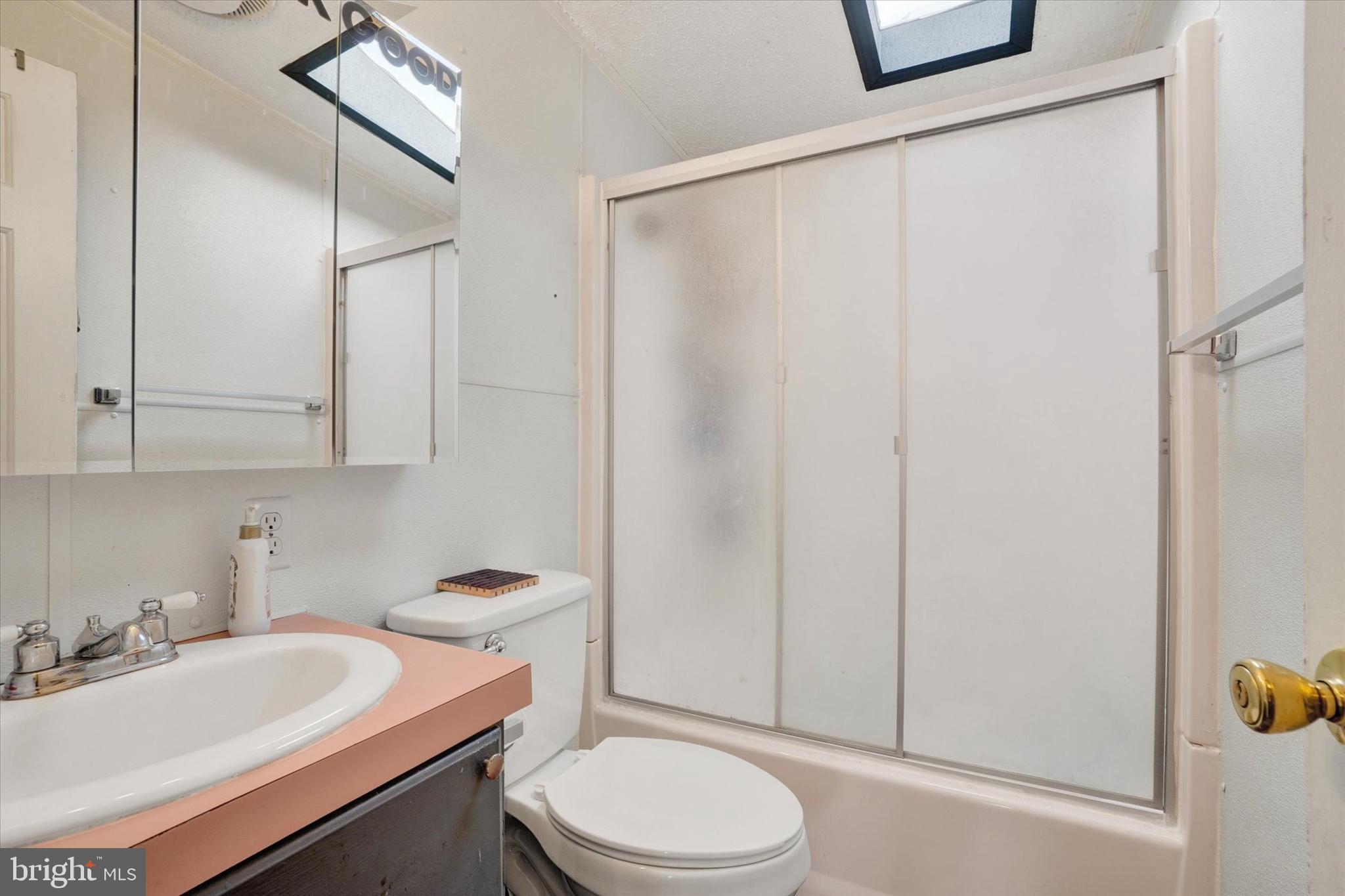 TALL OAK ESTATES - Residential