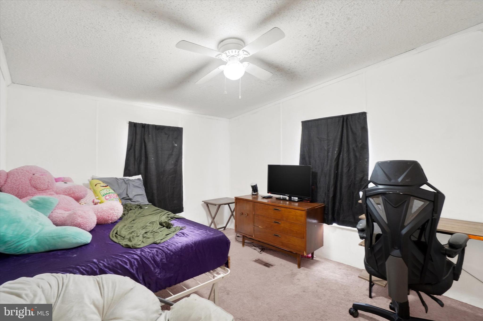 TALL OAK ESTATES - Residential