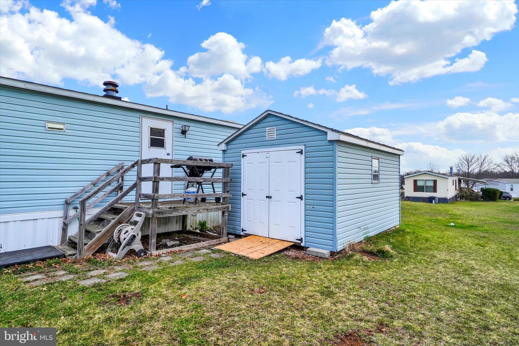 TALL OAK ESTATES - Residential