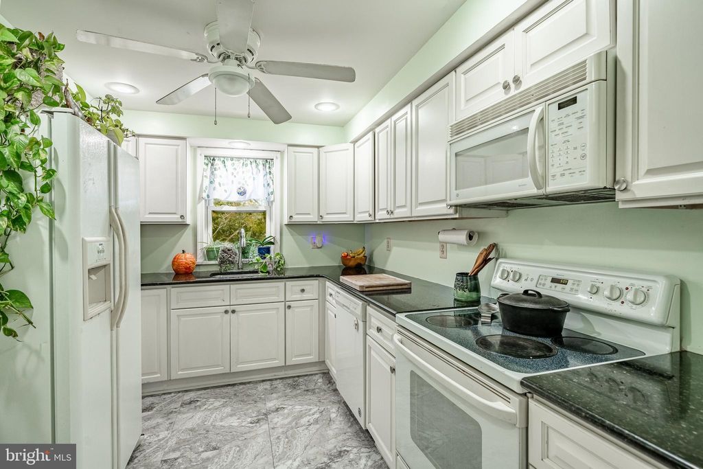 Photo of 430 4th Avenue, PARKESBURG, PA 19365 (MLS # PACT2112054)