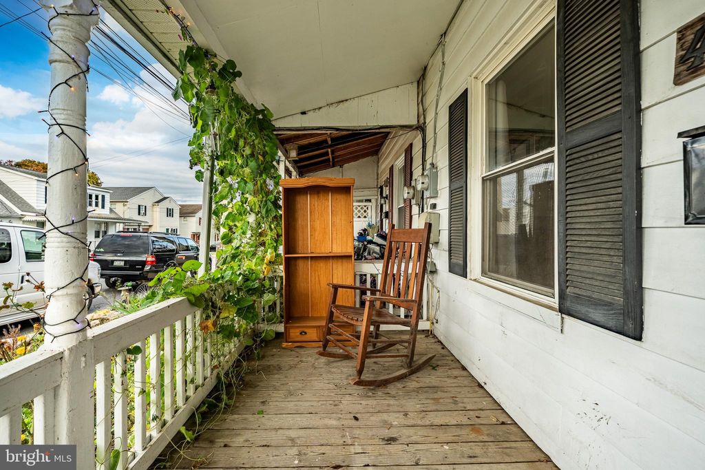 Photo of 430 4th Avenue, PARKESBURG, PA 19365 (MLS # PACT2112054)