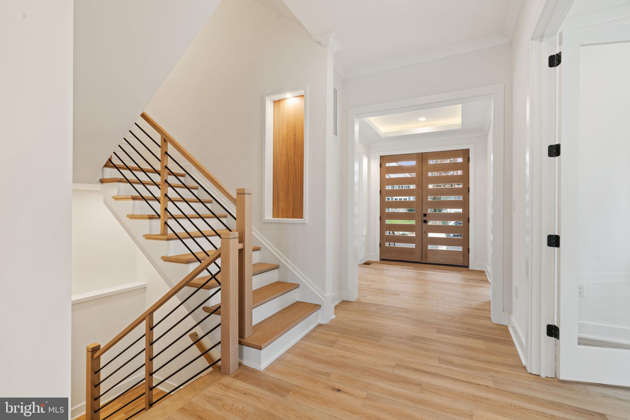 VIENNA WOODS - Residential