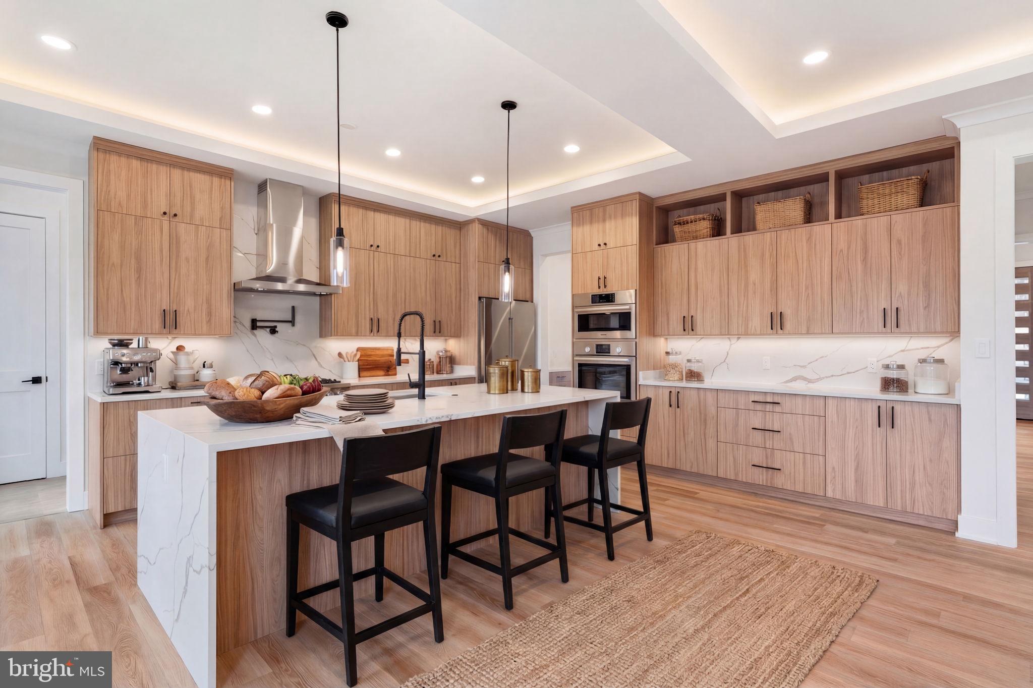 VIENNA WOODS - Residential