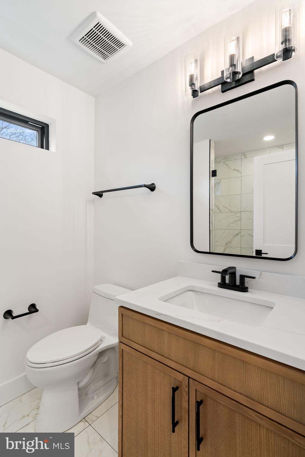 VIENNA WOODS - Residential