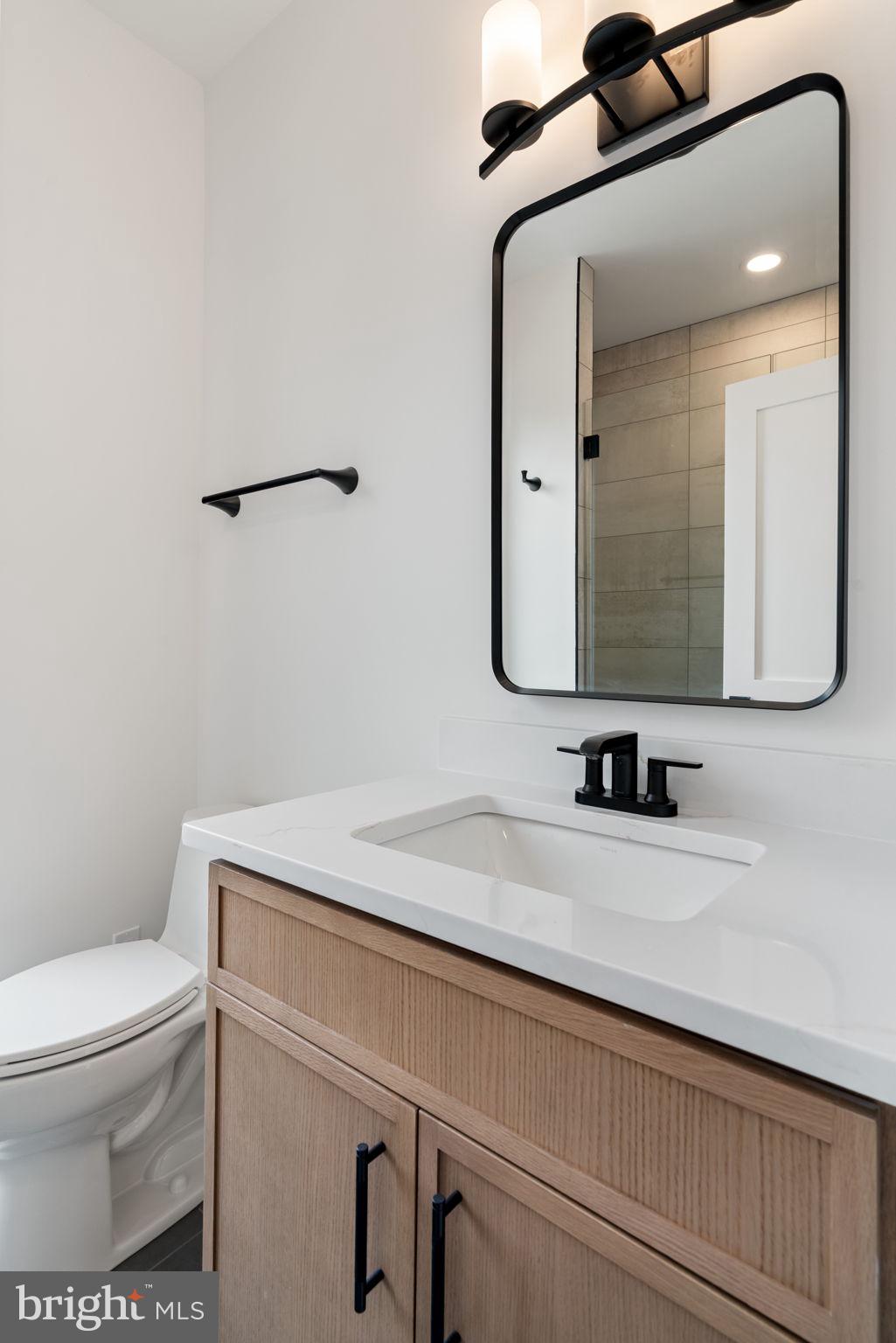 VIENNA WOODS - Residential