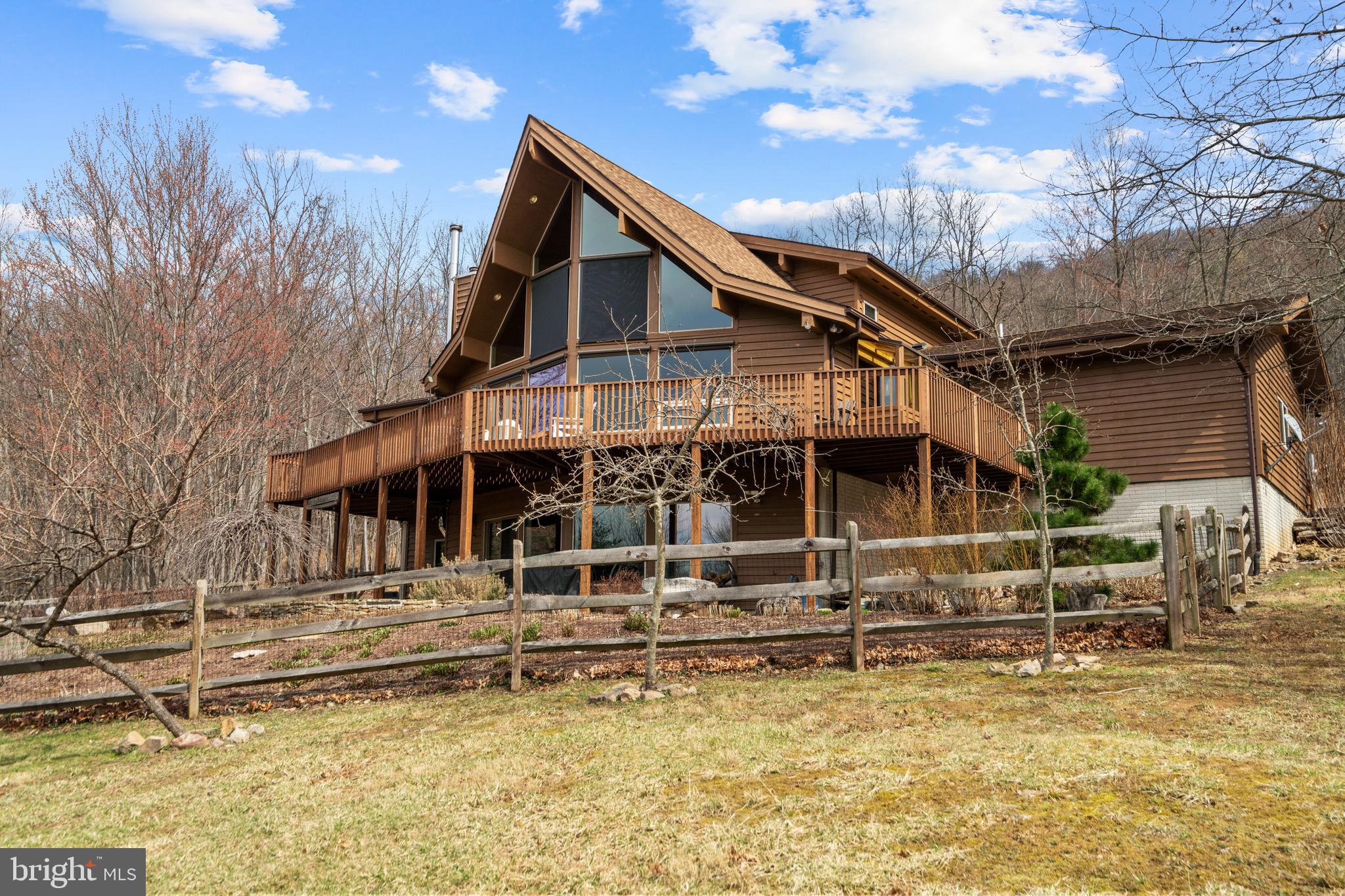 ROUND TOP ESTATES - Residential