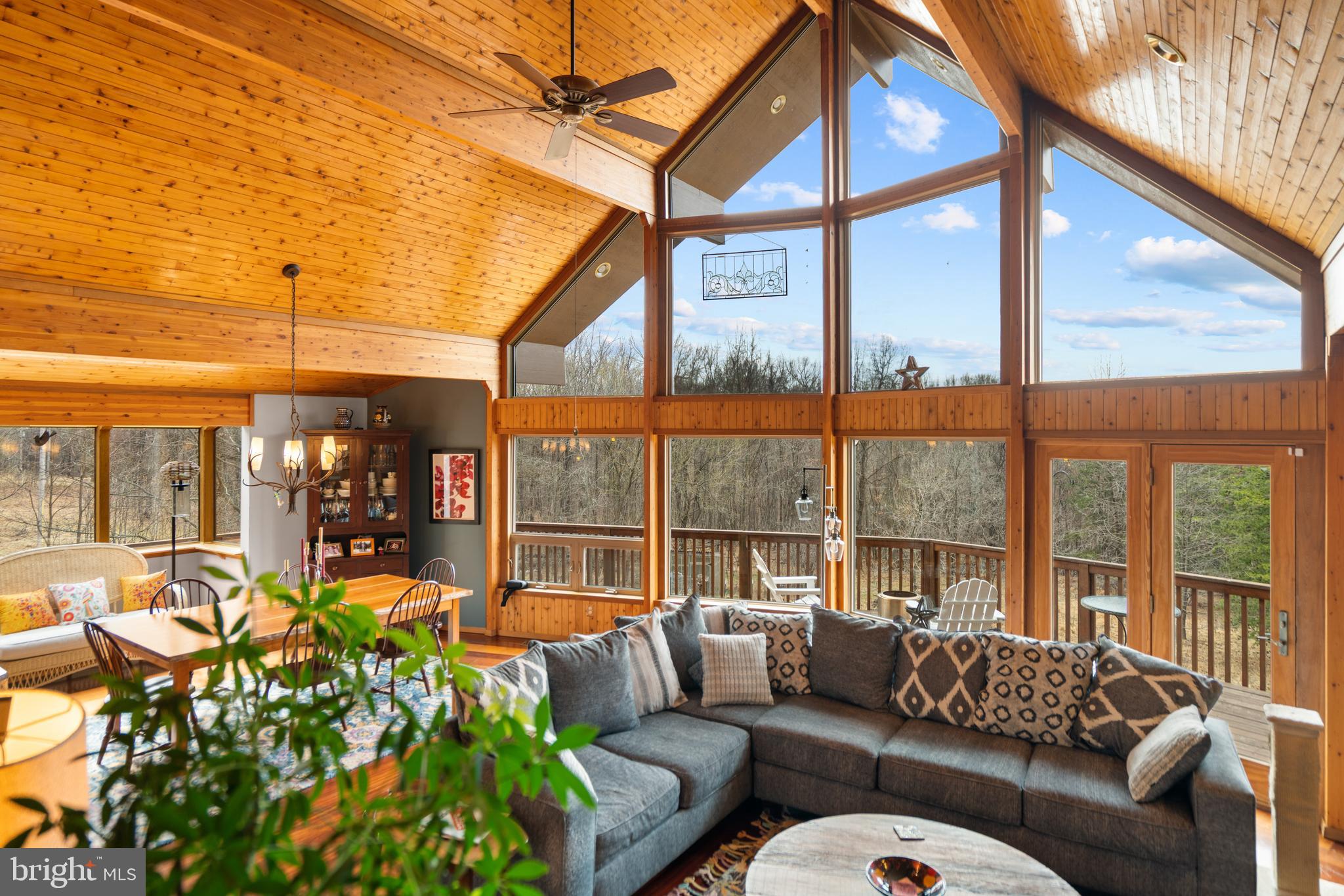 ROUND TOP ESTATES - Residential