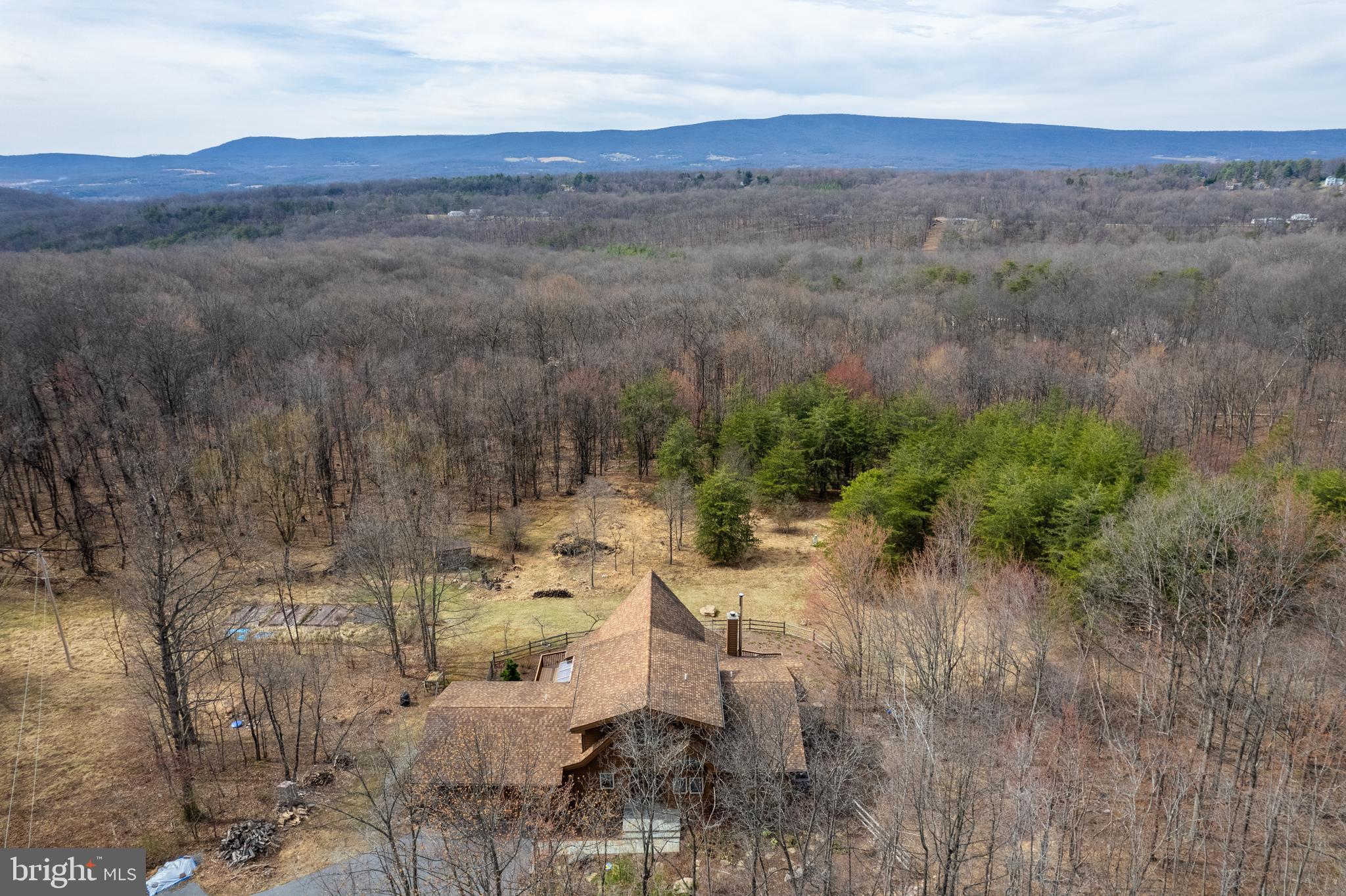 ROUND TOP ESTATES - Residential