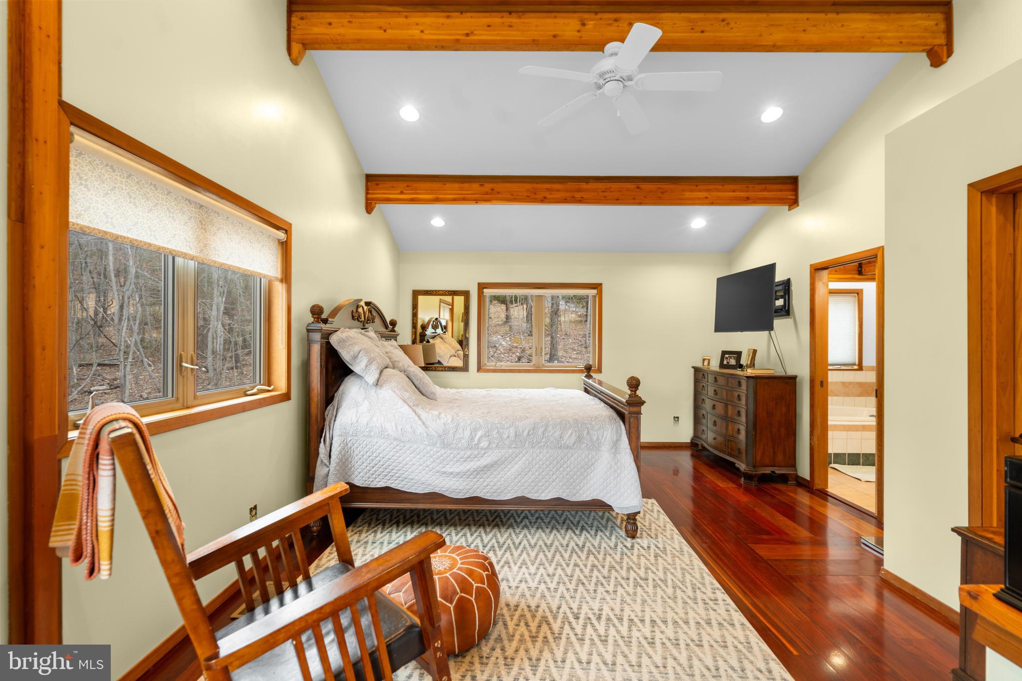 ROUND TOP ESTATES - Residential