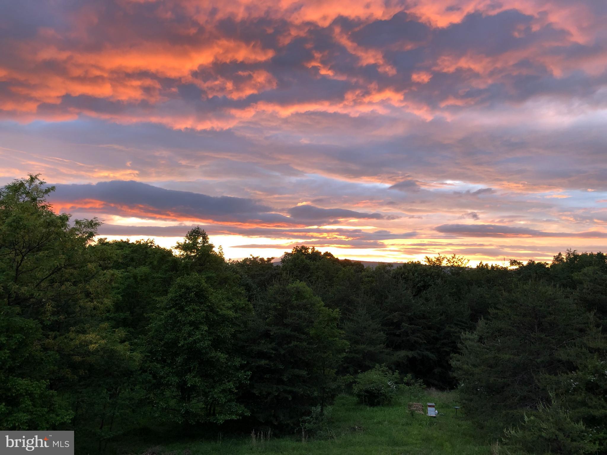 ROUND TOP ESTATES - Residential