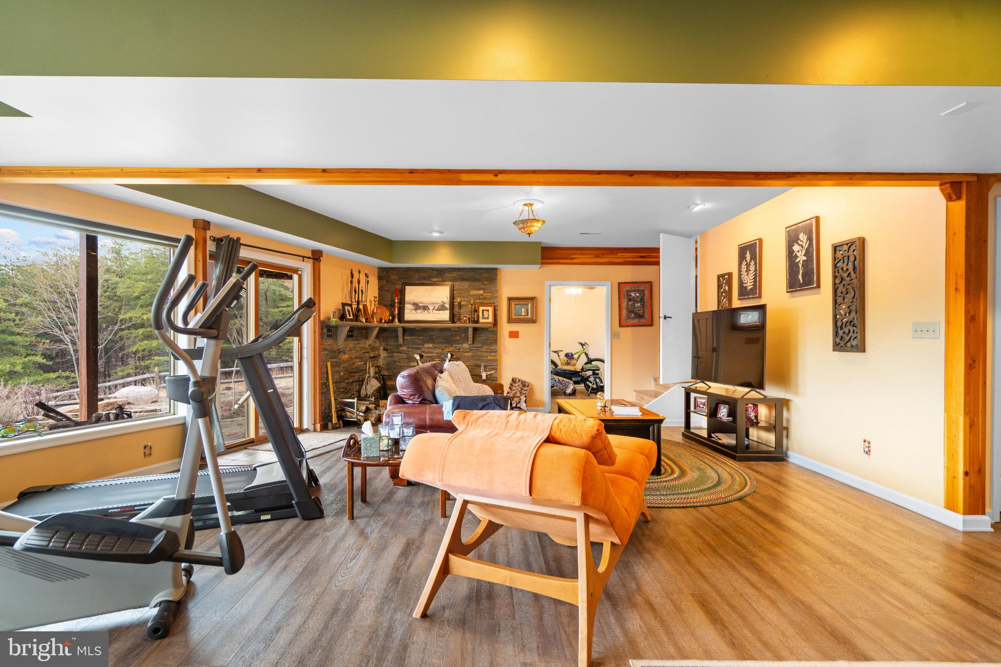 ROUND TOP ESTATES - Residential