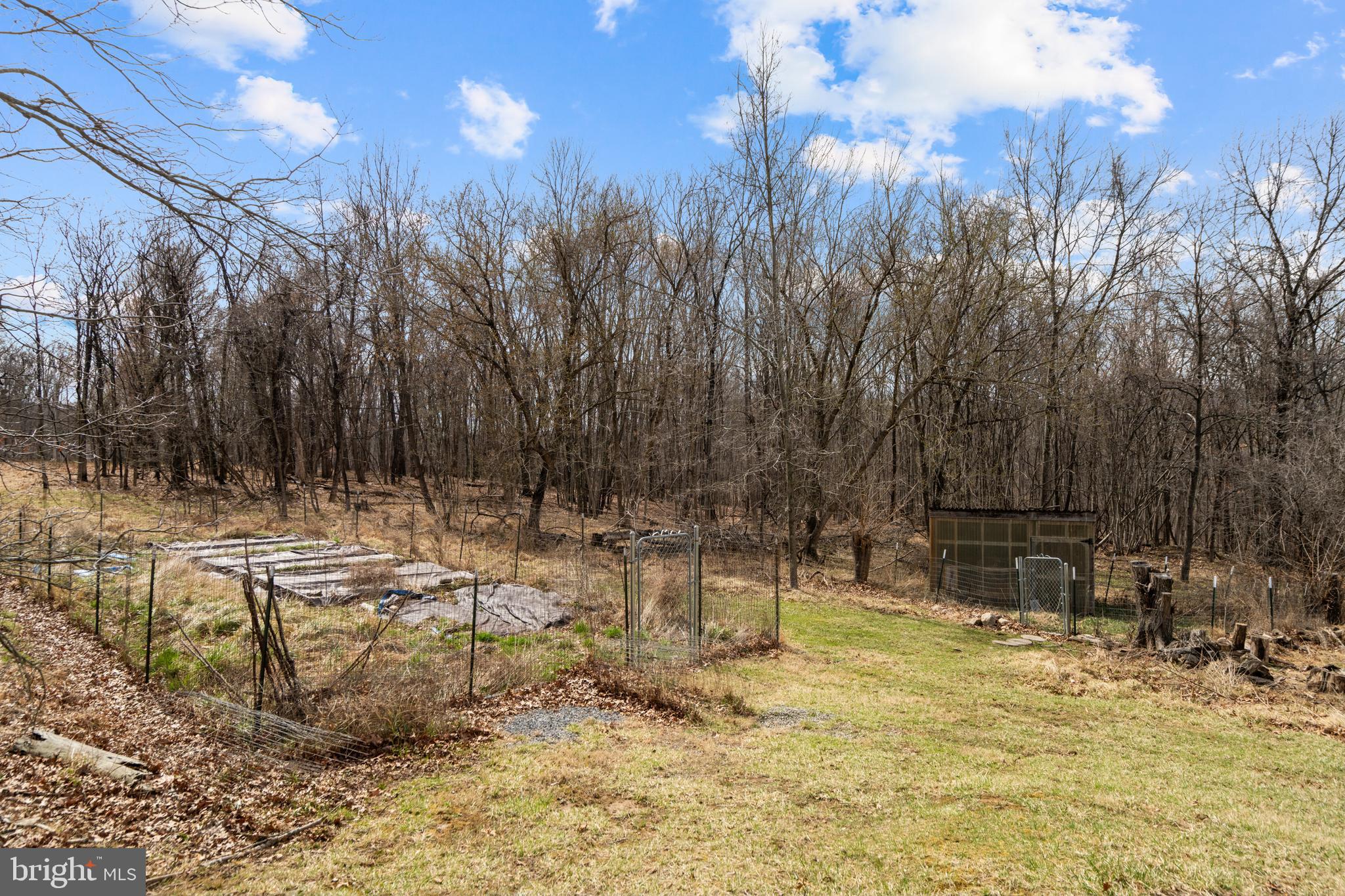 ROUND TOP ESTATES - Residential