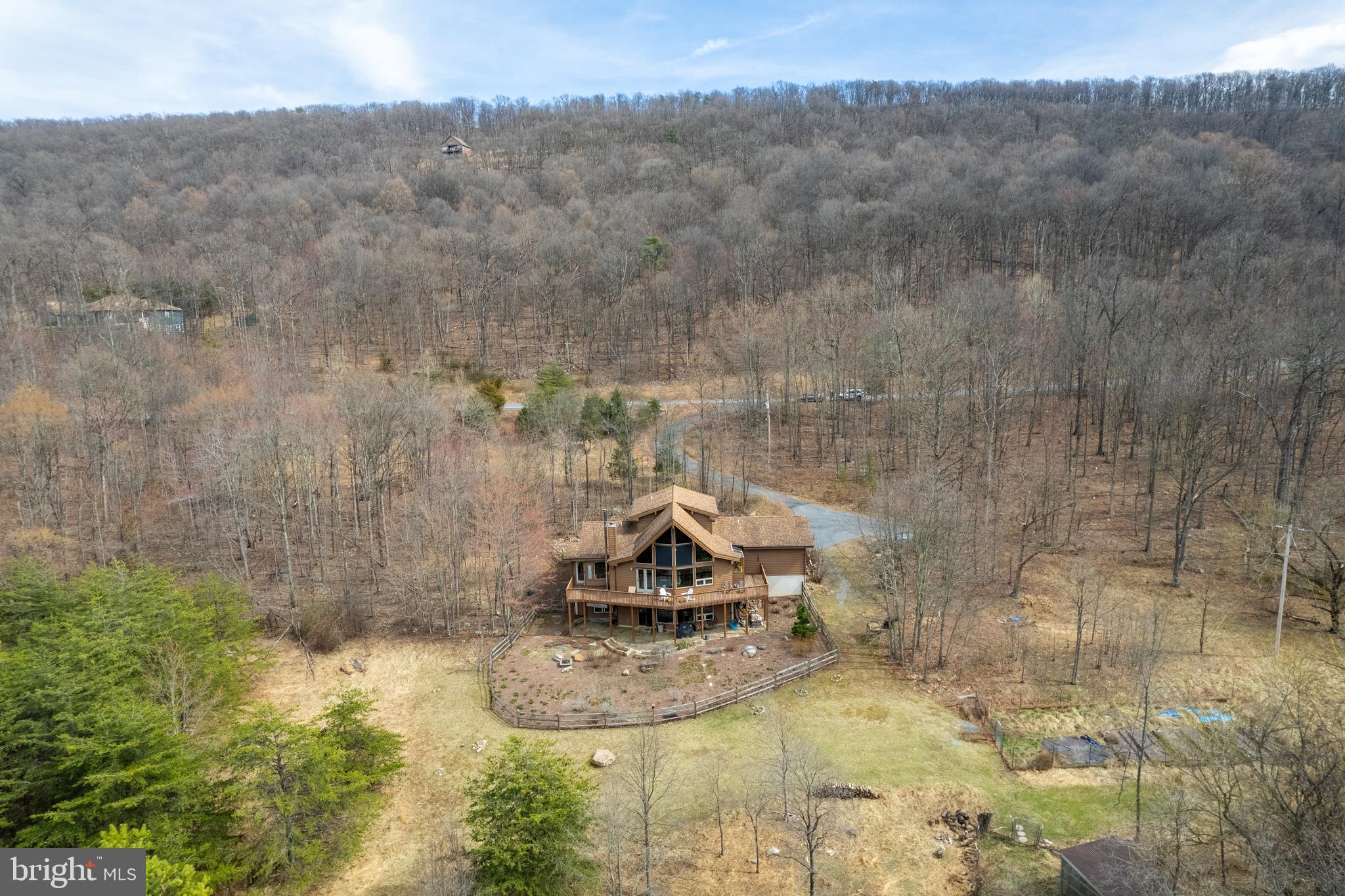 ROUND TOP ESTATES - Residential