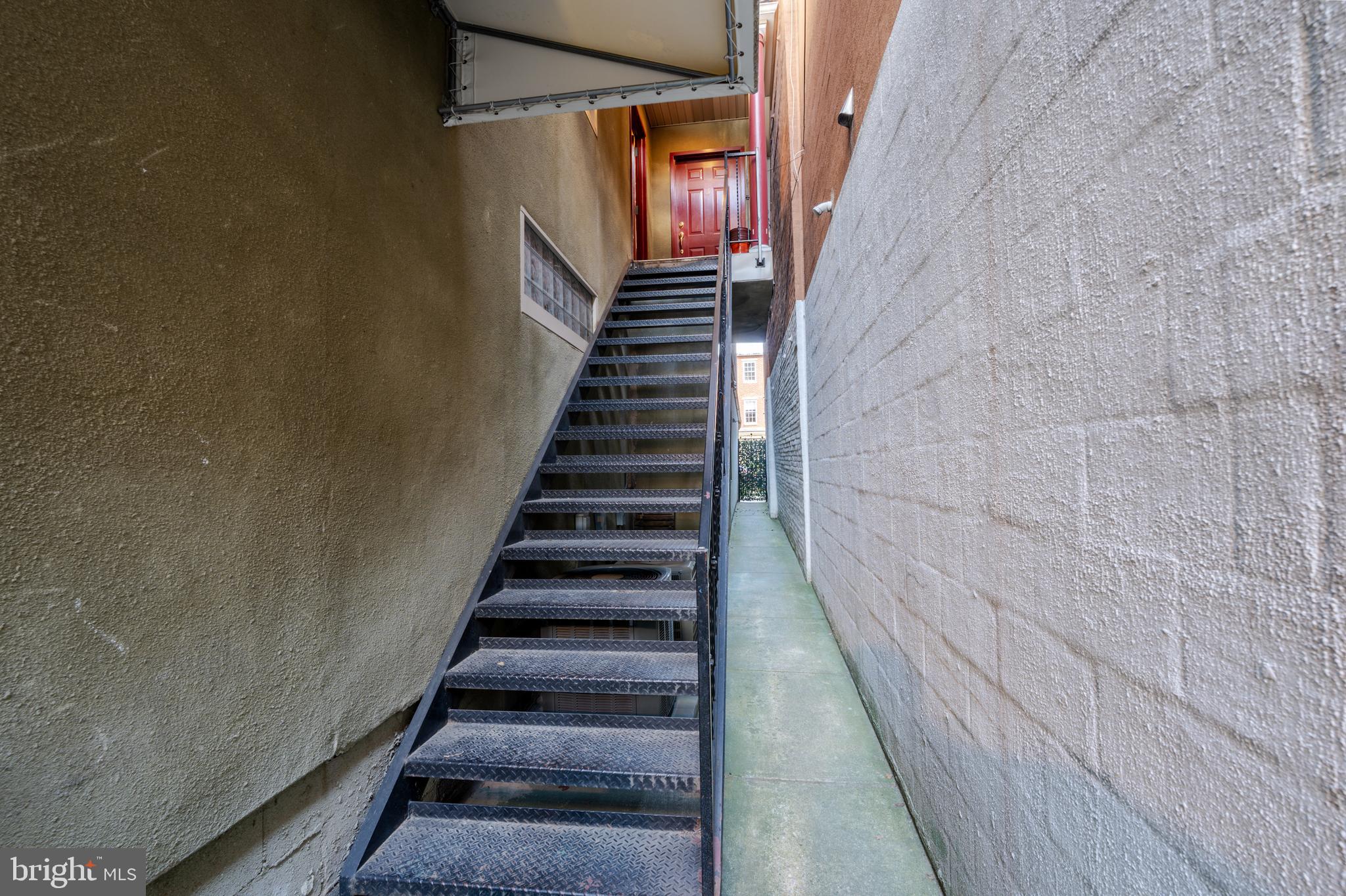 FELLS POINT HISTORIC DISTRICT - Residential Lease